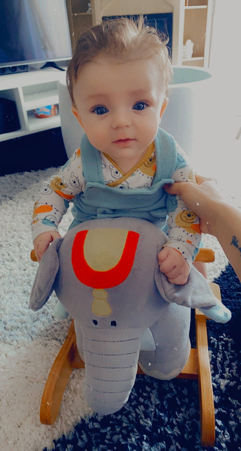 Maël a rejoint le concours — aidez-le/la à gagner de superbes lots ! arm, baby, baby_products, baby_toddler_clothing, blue, child, doll, dress, eye, head, joint, person, personal_protective_equipment, service, shoulder, skin, sleeve, t_shirt, toddler, toy