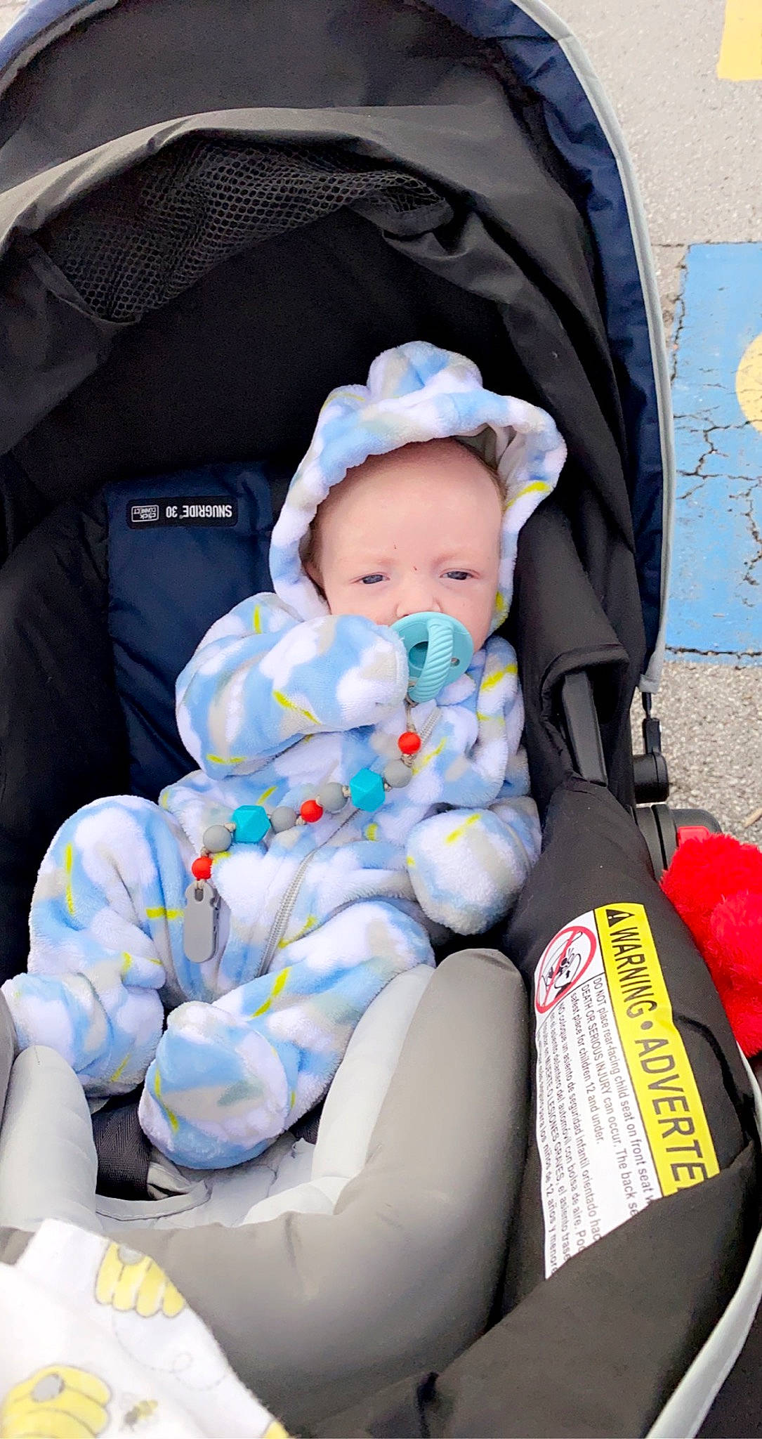 Jay is registered to the contest to win money with this photo: baby, baby_carriage, baby_products, baby_safety, baby_sleeping, baby_toddler_clothing, car_seat, carmine, cheek, child, comfort, electric_blue, lap, person, personal_protective_equipment, plastic, service, sitting, skin, textile