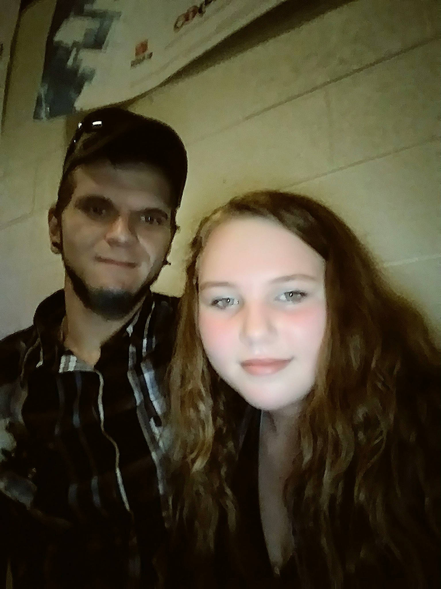 Hanna is registered to the contest to win money with this photo: cheek, cool, eye, eyebrow, face, forehead, friendship, fun, hair, hairstyle, head, jaw, joy, long_hair, nose, person, photography, selfie, smile