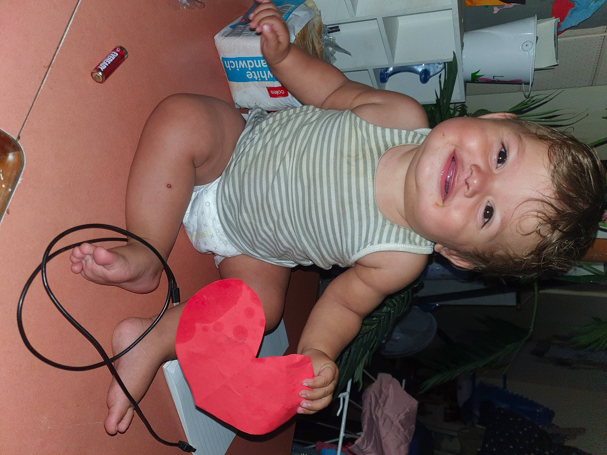 Geoffrey is registered to the contest to win money with this photo: abdomen, chest, elbow, finger, fun, hairstyle, human_leg, joint, joy, knee, leg, mouth, muscle, person, shorts, shoulder, skin, smile, stomach, thigh