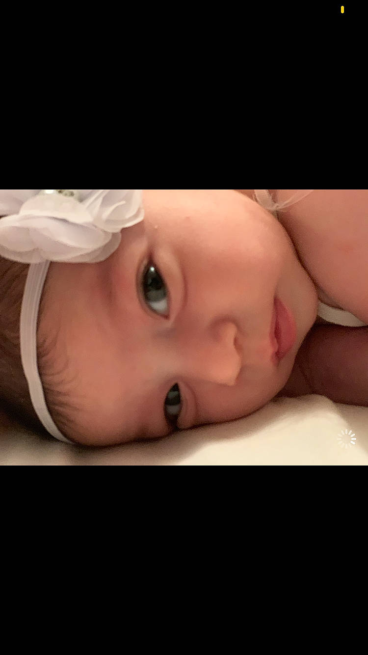 Naya a rejoint le concours — aidez-le/la à gagner de superbes lots ! baby, beauty, cheek, child, chin, close_up, ear, eye, eyelash, face, forehead, hand, head, headwear, lip, mouth, nose, person, photography, portrait_photography