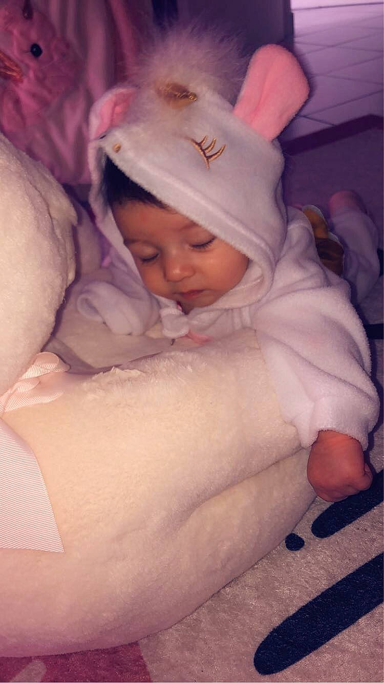 Naya a rejoint le concours — aidez-le/la à gagner de superbes lots ! baby, child, headwear, person, pink, skin