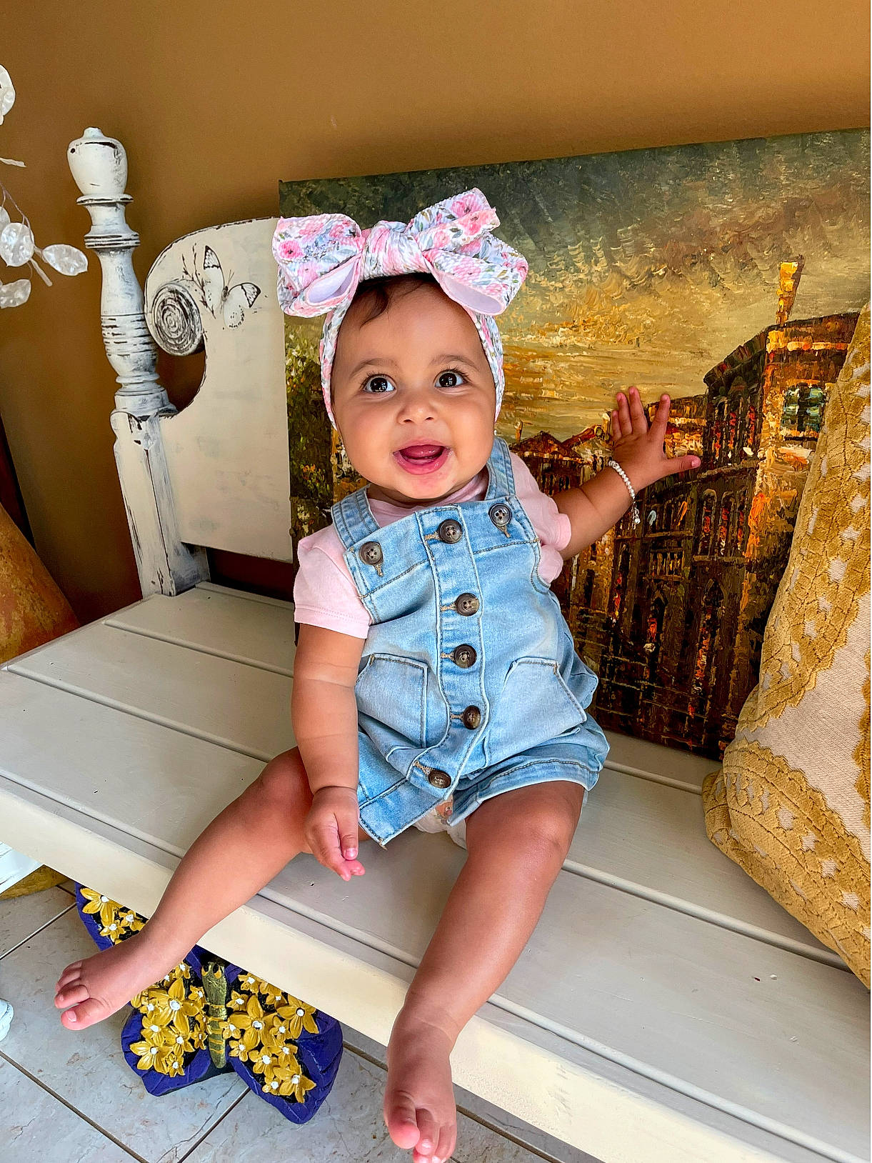 Lillie is registered to the contest to win money with this photo: baby, baby_toddler_clothing, barefoot, child, couch, fashion_design, foot, fun, happy, human_leg, leg, pattern, person, room, sandal, sitting, sleeve, smile, thigh, toddler