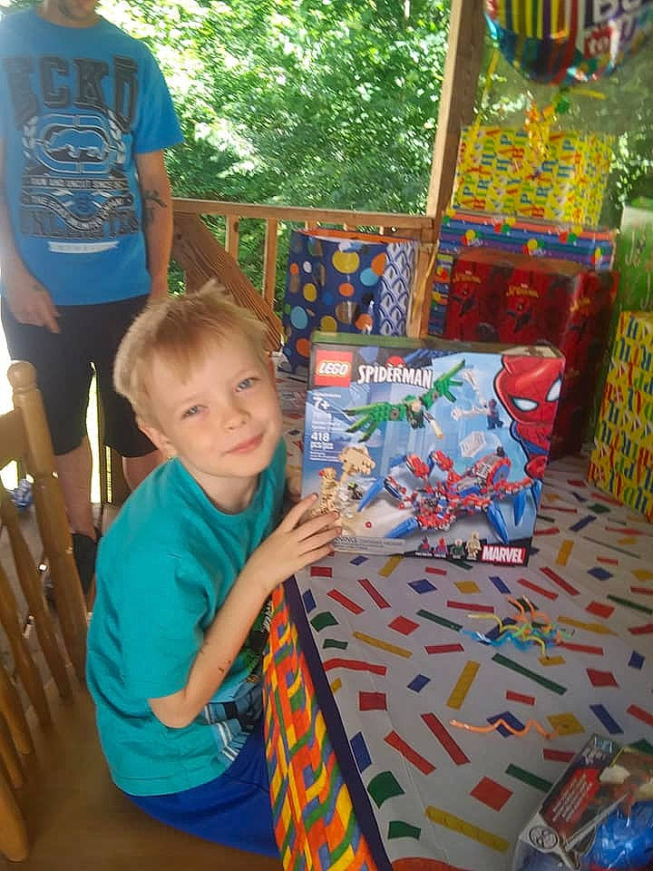 Calen is registered to the contest to win money with this photo: art, child, games, party, person, play, toddler, tree, vacation