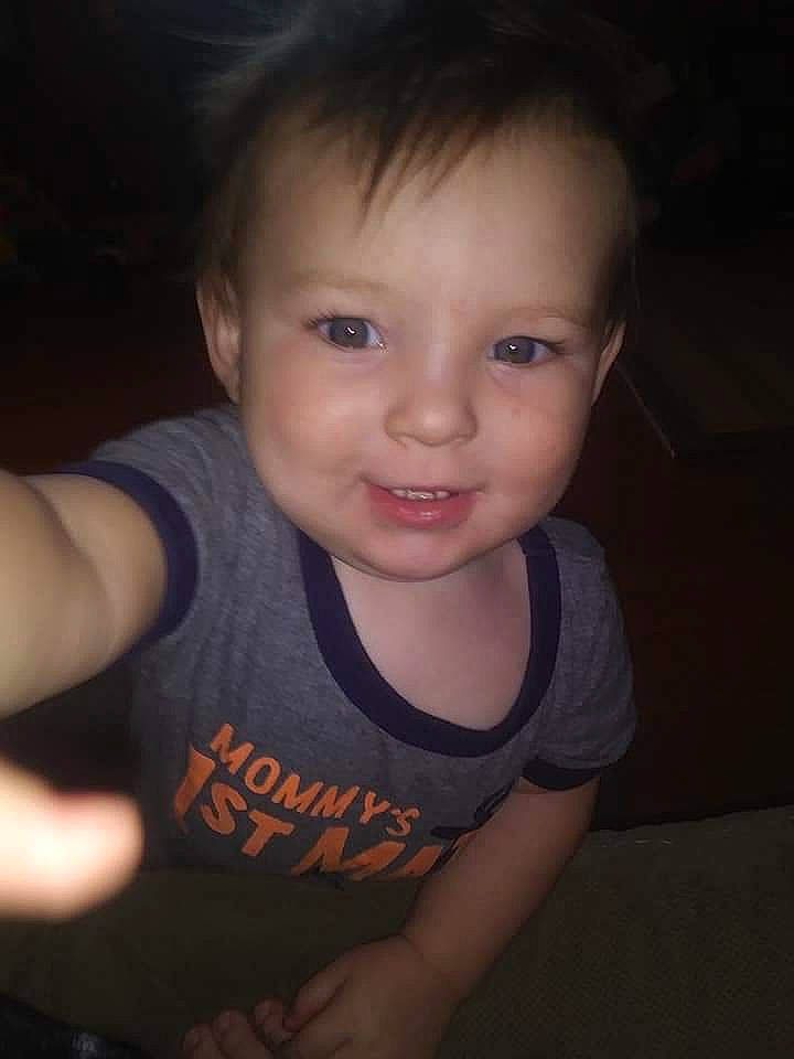 William is registered to the contest to win money with this photo: arm, beauty, cheek, child, chin, cool, eye, eyebrow, face, facial_expression, forehead, fun, hair, hairstyle, head, male, nose, person, skin, smile