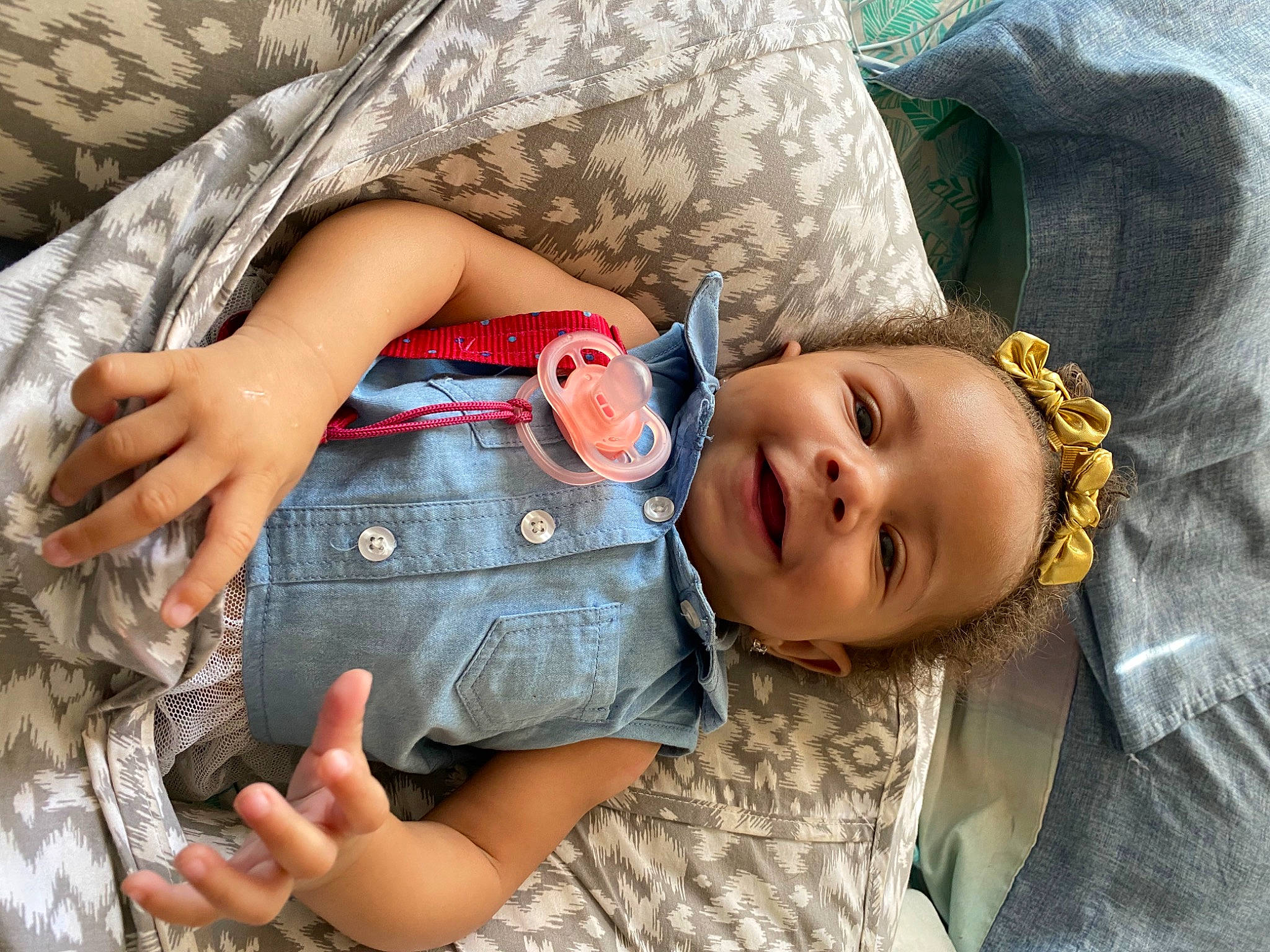 Annalayah is registered to the contest to win money with this photo: arm, baby_toddler_clothing, comfort, cool, eye, face, facial_expression, gesture, hairstyle, hand, head, human, human_body, joint, mouth, nose, person, skin, sleeve, textile