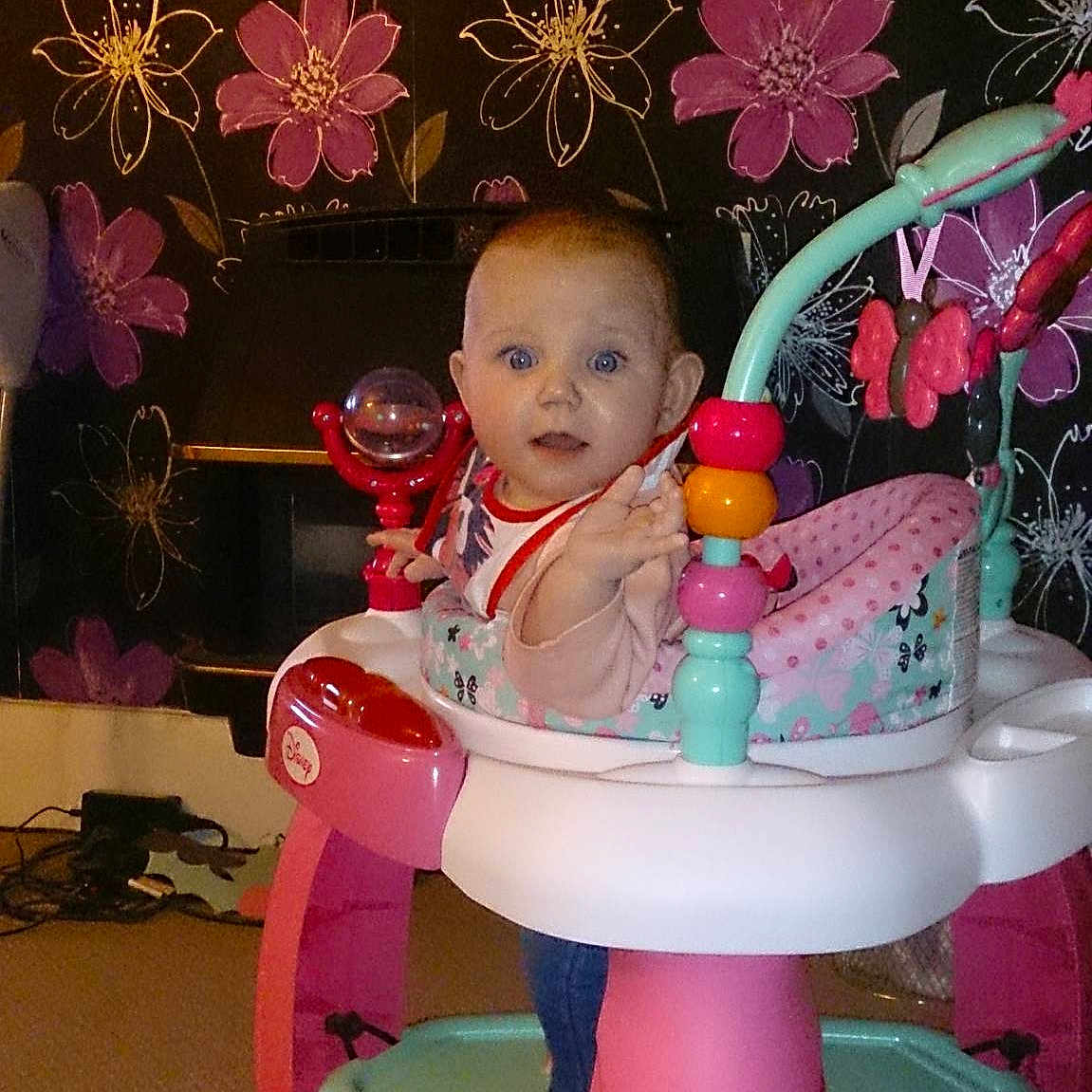Tamzin is registered to the contest to win money with this photo: