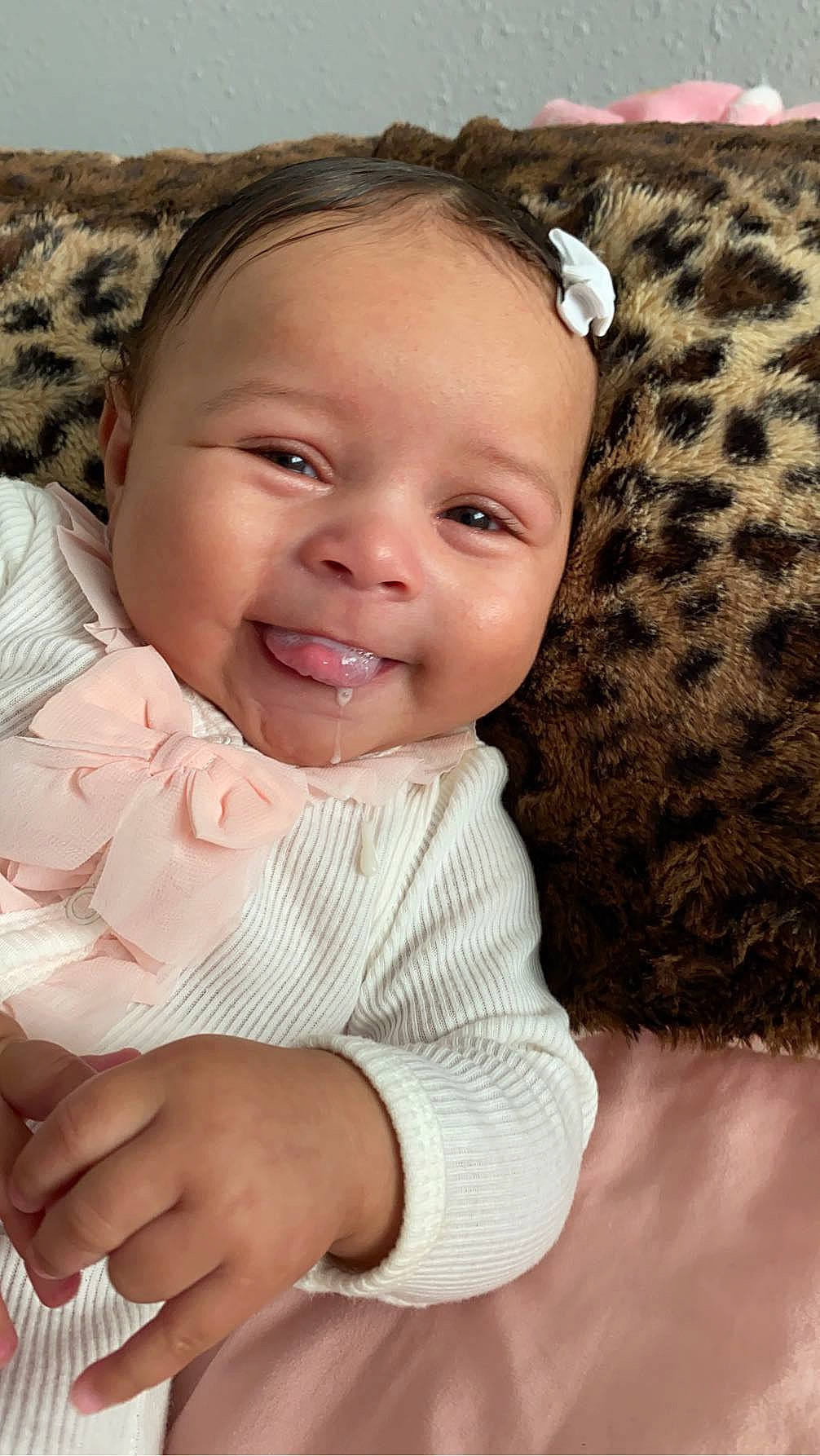 Dream is registered to the contest to win money with this photo: baby_toddler_clothing, cheek, chin, ear, eye, eyebrow, eyelash, face, gesture, happy, head, iris, joy, lip, neck, nose, person, shoulder, skin, sleeve