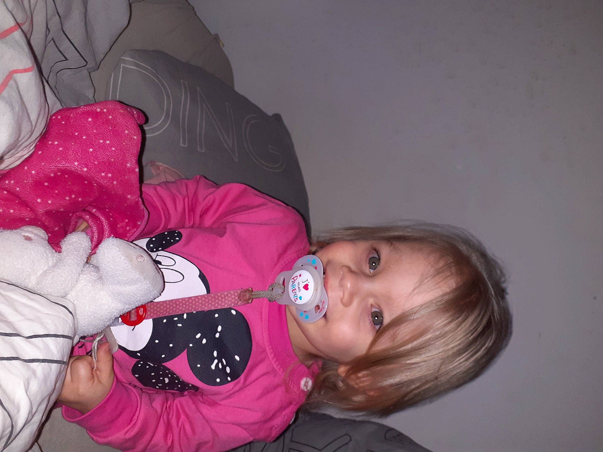 Johanna a rejoint le concours — aidez-le/la à gagner de superbes lots ! baby, baby_products, baby_toddler_clothing, cheek, child, comfort, cool, human, iris, joy, lip, organ, person, pink, toddler