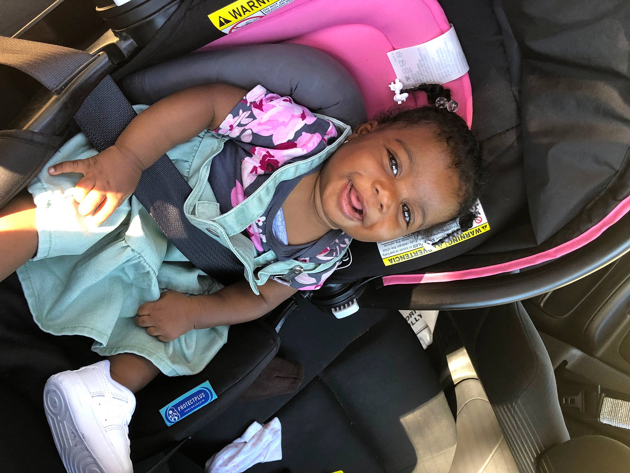 Daniyah joined the competition — help win amazing prizes! auto_part, automotive_design, baby, baby_carriage, baby_in_car_seat, baby_products, car_seat, carmine, child, comfort, fun, happy, lap, luxury_vehicle, magenta, passenger, person, purple, smile, steering_wheel