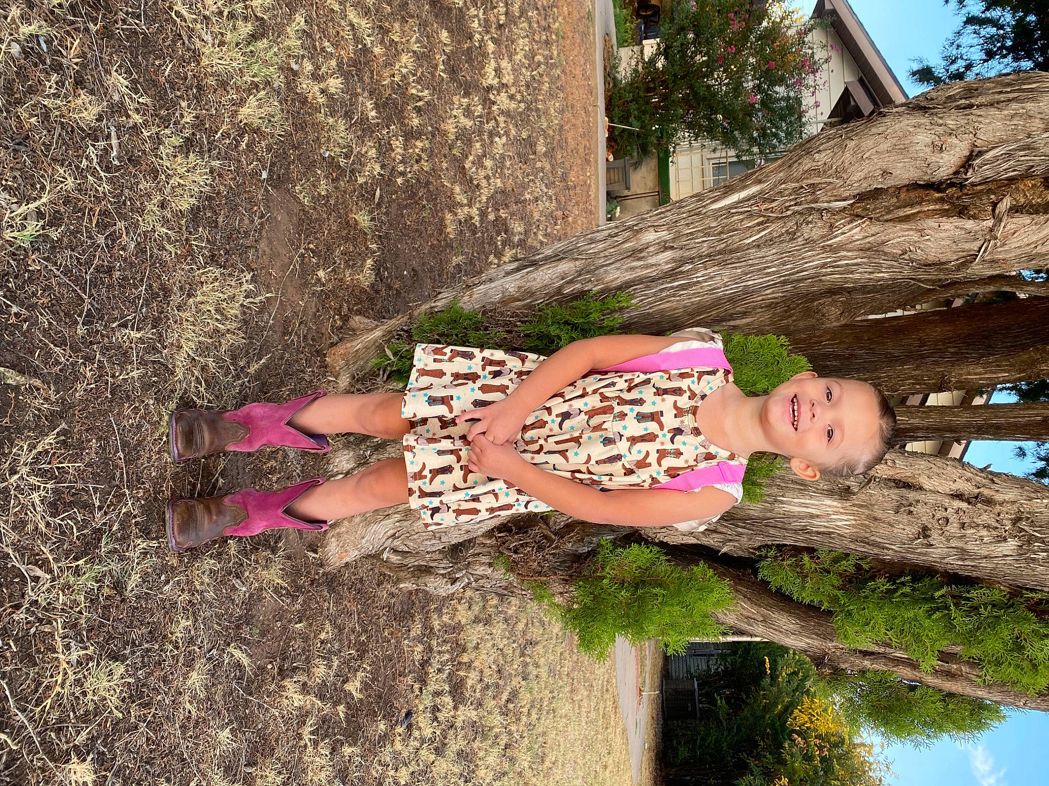 Lizzie is registered to the contest to win money with this photo: fawn, foot, fun, grass, happy, human_leg, joy, landscape, leisure, magenta, pattern, people_in_nature, person, pink, plant, sandal, thigh, tree, trunk, waist