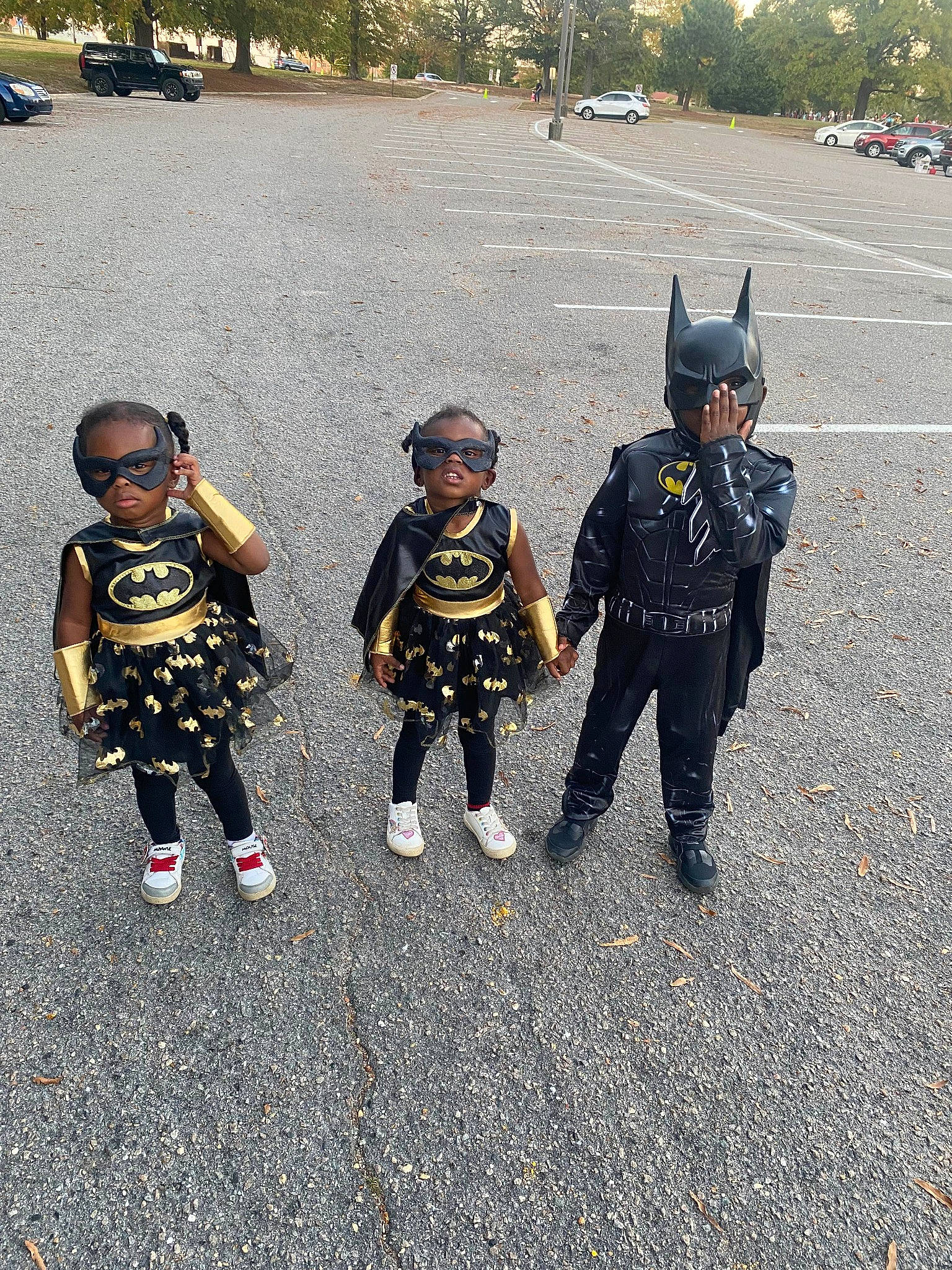 Genesis is registered to the contest to win money with this photo: asphalt, automotive_tire, crew, event, eyewear, fun, gesture, infantry, military, military_uniform, motor_vehicle, person, personal_protective_equipment, recreation, road, road_surface, soldier, team, toddler, tree