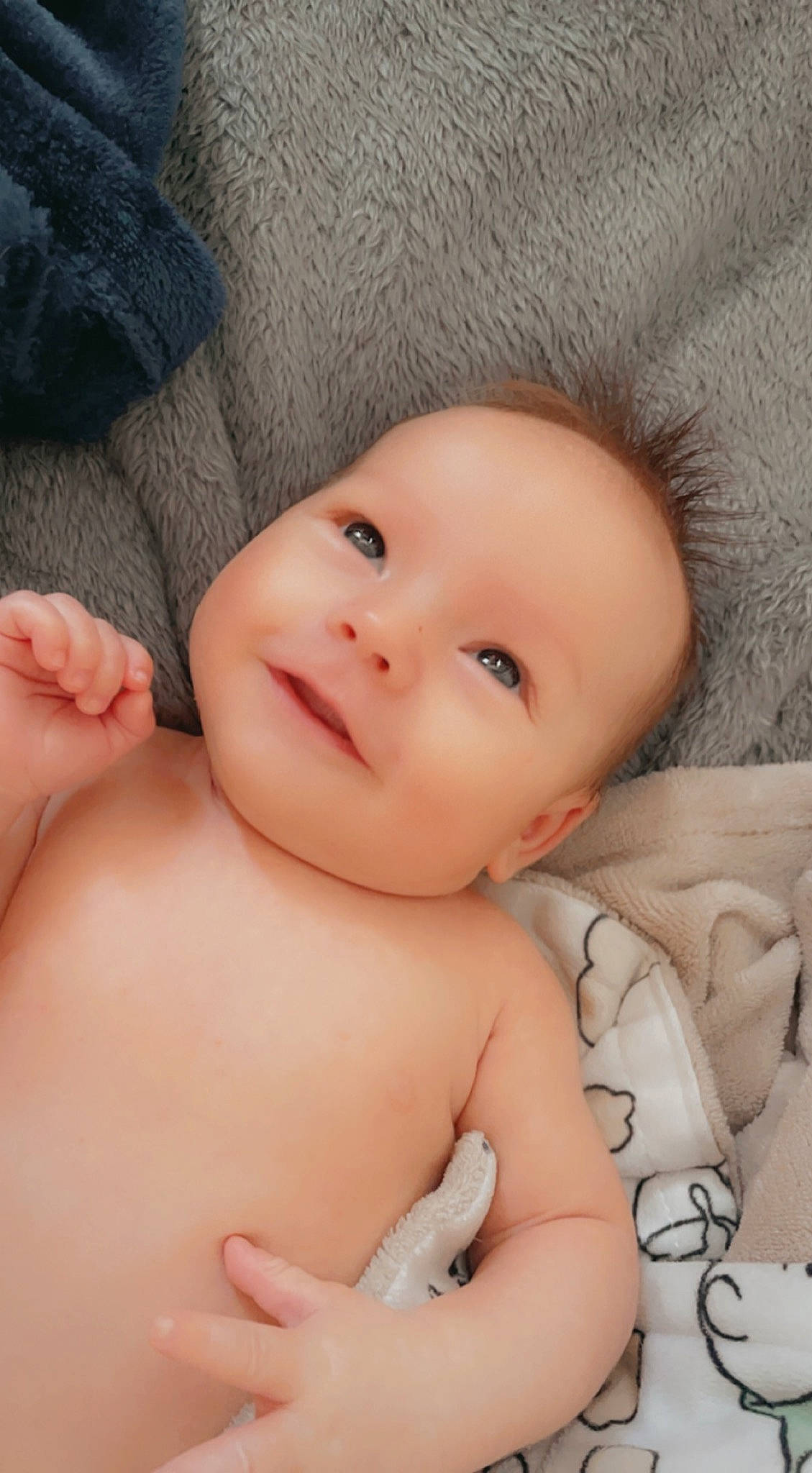 Rayden is registered to the contest to win money with this photo: baby, cheek, chin, eye, eyebrow, eyelash, face, facial_expression, forehead, gesture, head, human_body, lip, mouth, muscle, neck, nose, person, skin, smile