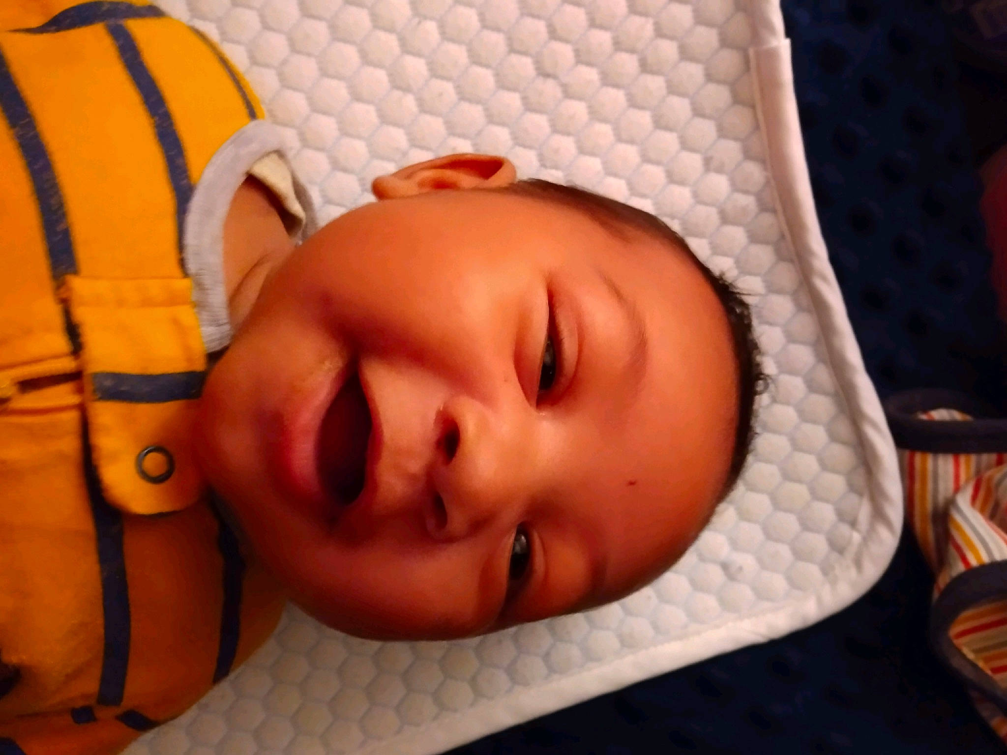 Cecil is registered to the contest to win money with this photo: cheek, chin, comfort, eye, eyebrow, eyelash, face, forehead, head, headwear, human_body, iris, lip, mouth, muscle, neck, nose, person, product, skin