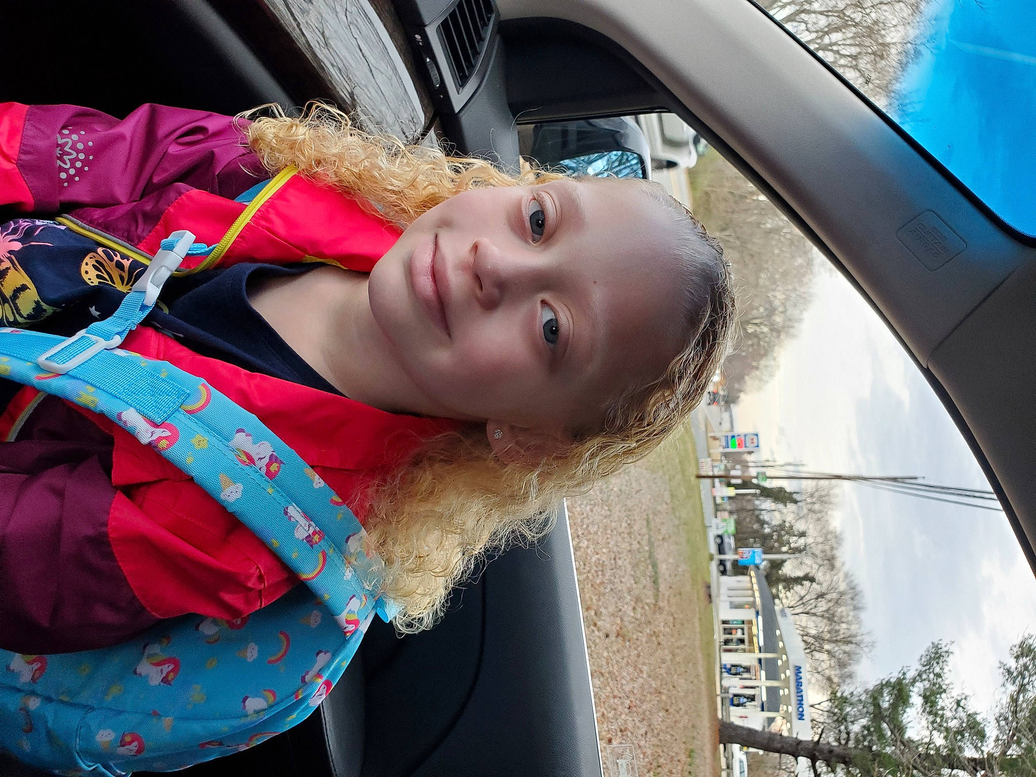 Amaya is registered to the contest to win money with this photo: auto_part, automotive_design, automotive_exterior, automotive_lighting, automotive_window_part, beauty, car, electric_blue, family_car, fashion_accessory, fun, glass, joy, magenta, motor_vehicle, pattern, person, smile, vehicle_door, white