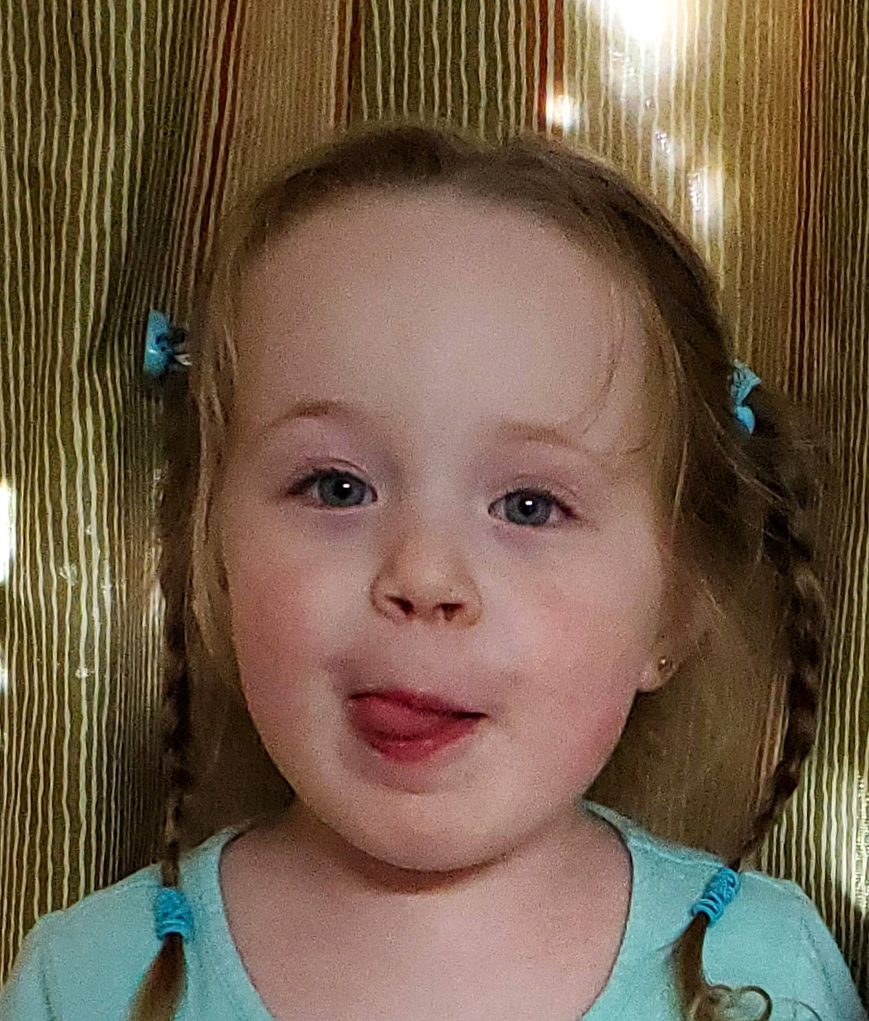 Jaina is registered to the contest to win money with this photo: beauty, cheek, child, chin, eye, eyebrow, face, facial_expression, forehead, hair, hairstyle, head, lip, mouth, nose, organ, person, skin, smile, toddler