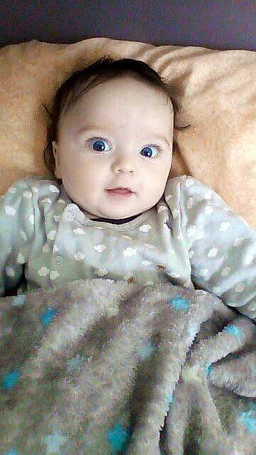 Jade participe au concours pour gagner de l'argent avec cette photo : cheek, child, eye, face, girl, head, infant, iris, lip, mouth, nose, person, product, skin, toddler