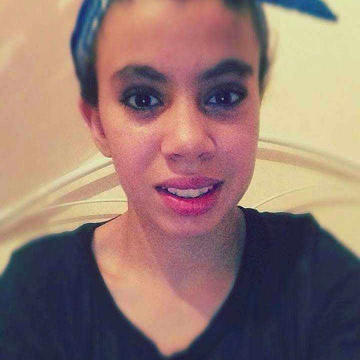 Lamyâa participe au concours pour gagner de l'argent avec cette photo :