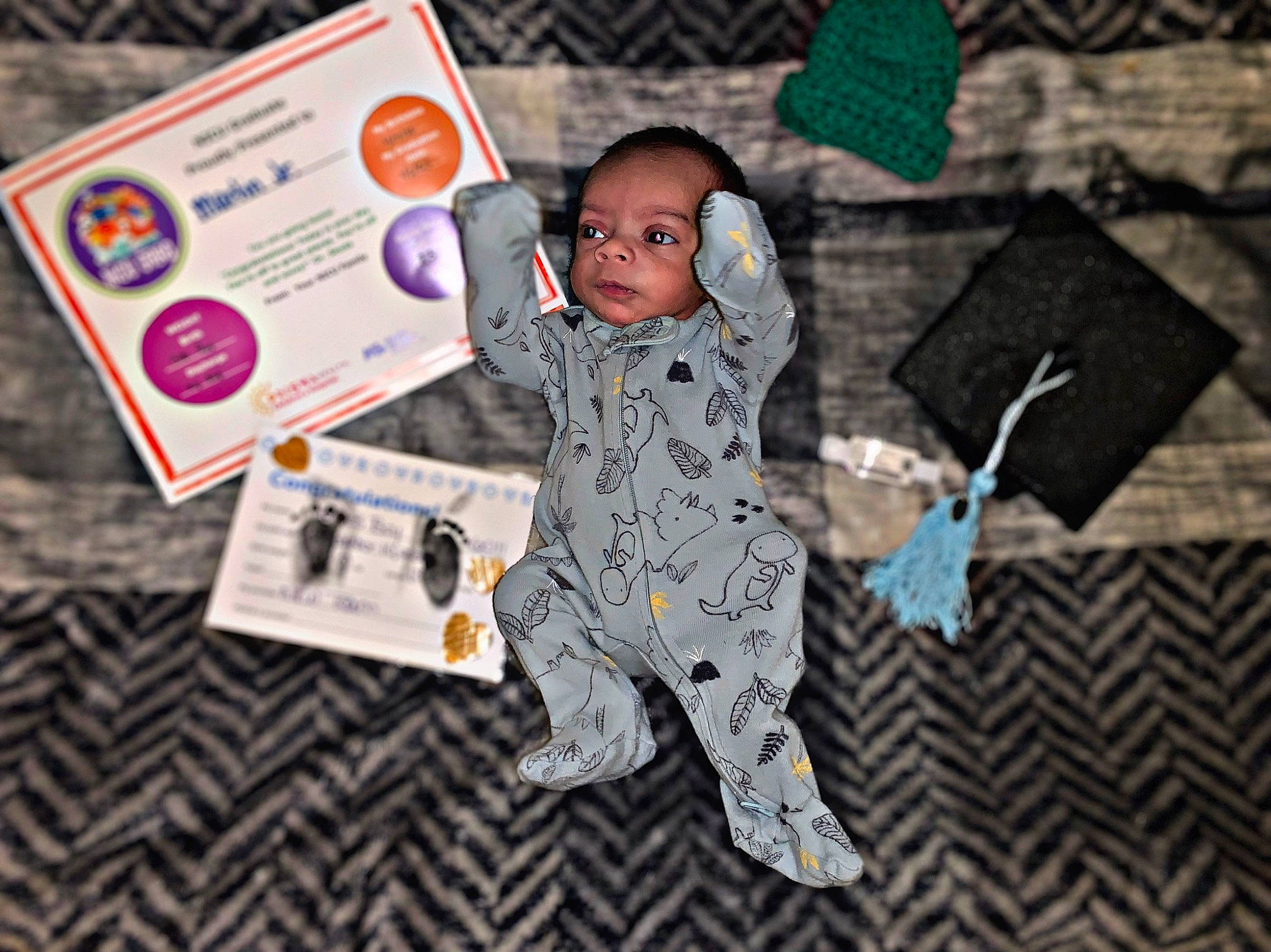Martin is registered to the contest to win money with this photo: advertising, art, baby, child, event, flooring, font, happy, illustration, mammal, organism, pattern, person, sleeve, space, toddler, visual_arts