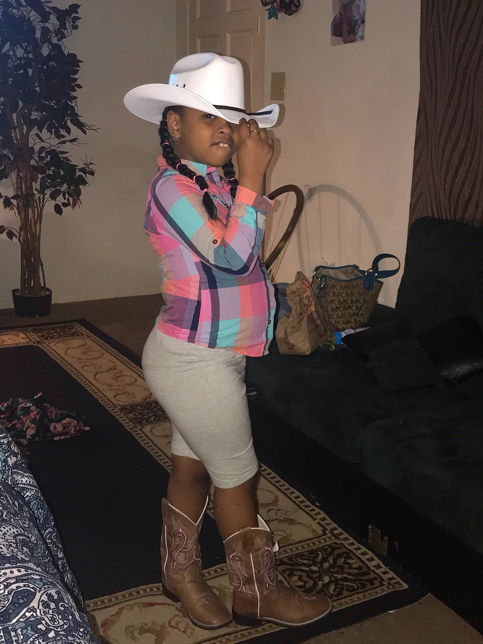 Tymirah is registered to the contest to win money with this photo: bag, boot, electric_blue, event, eyewear, fashion_design, flooring, hat, human_leg, knee, luggage_and_bags, magenta, pattern, person, plaid, scarf, stocking, street_fashion, sun_hat, thigh