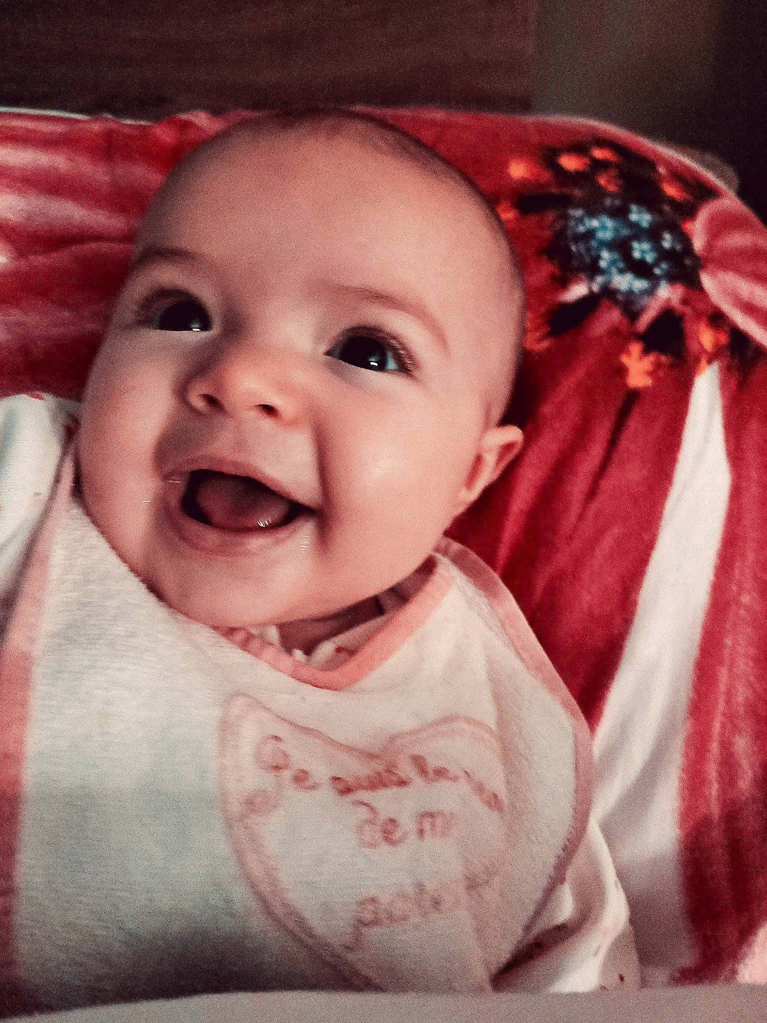 Alessia participe au concours pour gagner de l'argent avec cette photo : baby, baby_toddler_clothing, cheek, chin, eye, eyebrow, face, facial_expression, head, human, lip, mouth, nose, outerwear, person, product, skin, sleeve, smile, textile