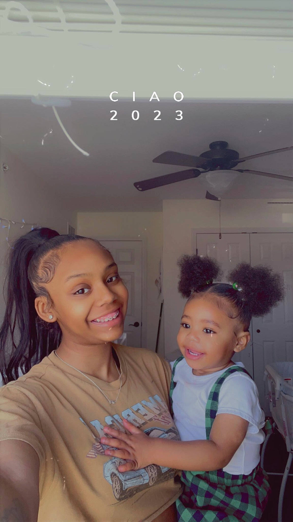 Anala J. is registered to the contest to win money with this photo: beauty_salon, black_hair, blond, child, event, eyebrow, eyelash, fashion_design, flash_photography, gesture, hair, happy, iris, jewellery, joy, long_hair, necklace, person, purple, shoulder