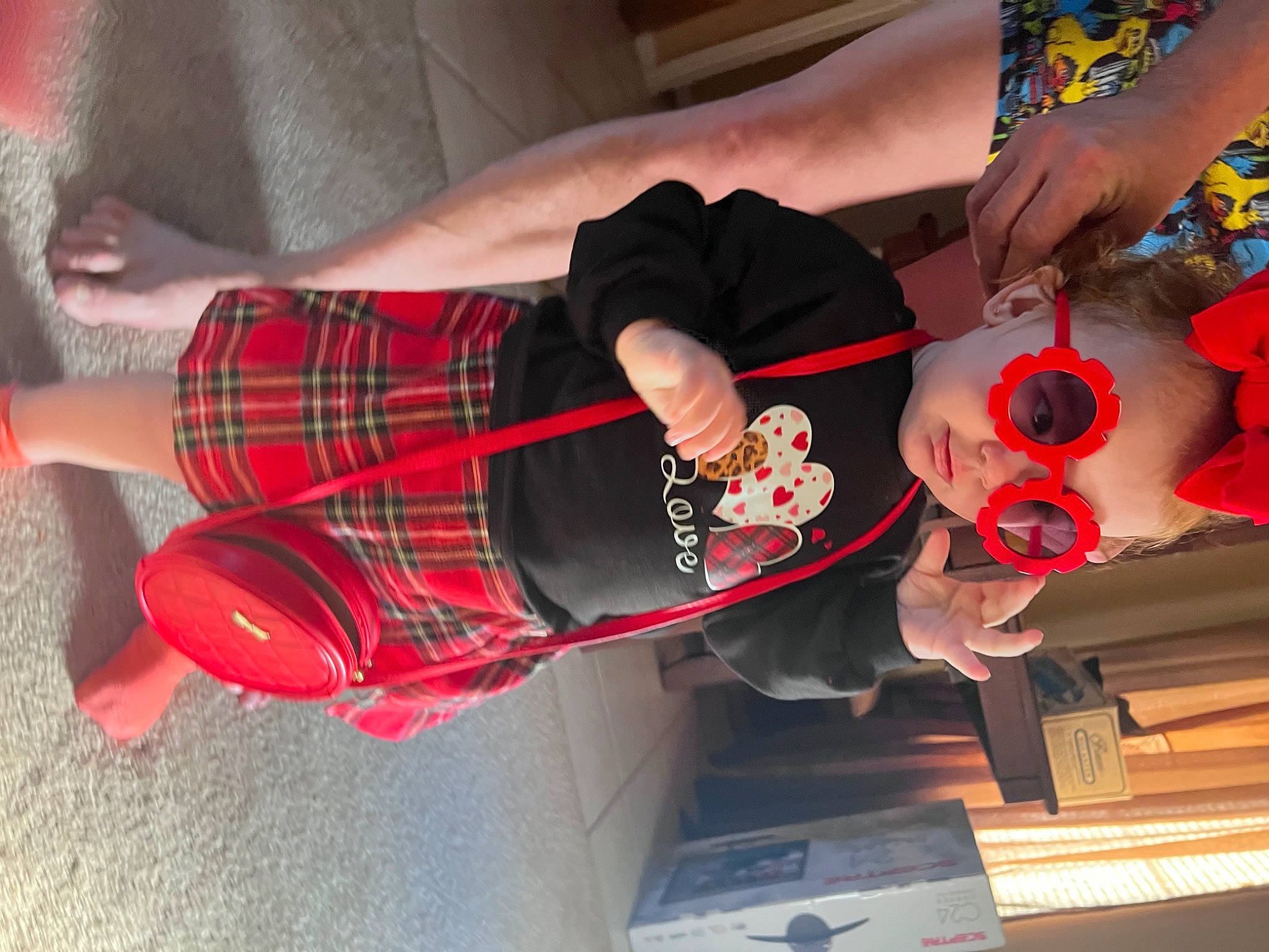 Karoline is registered to the contest to win money with this photo: carmine, costume, dress, event, fashion_accessory, fun, gesture, hand, human_leg, knee, nail, pattern, person, plaid, sock, tartan, textile, thigh, tree, waist