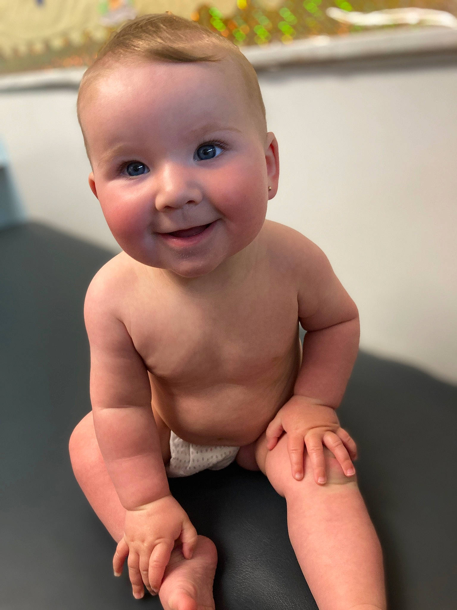 Oakleigh is registered to the contest to win money with this photo: arm, baby, cheek, chin, eyelash, face, hair, hand, head, human_body, iris, joint, joy, lip, mouth, muscle, neck, nose, person, skin