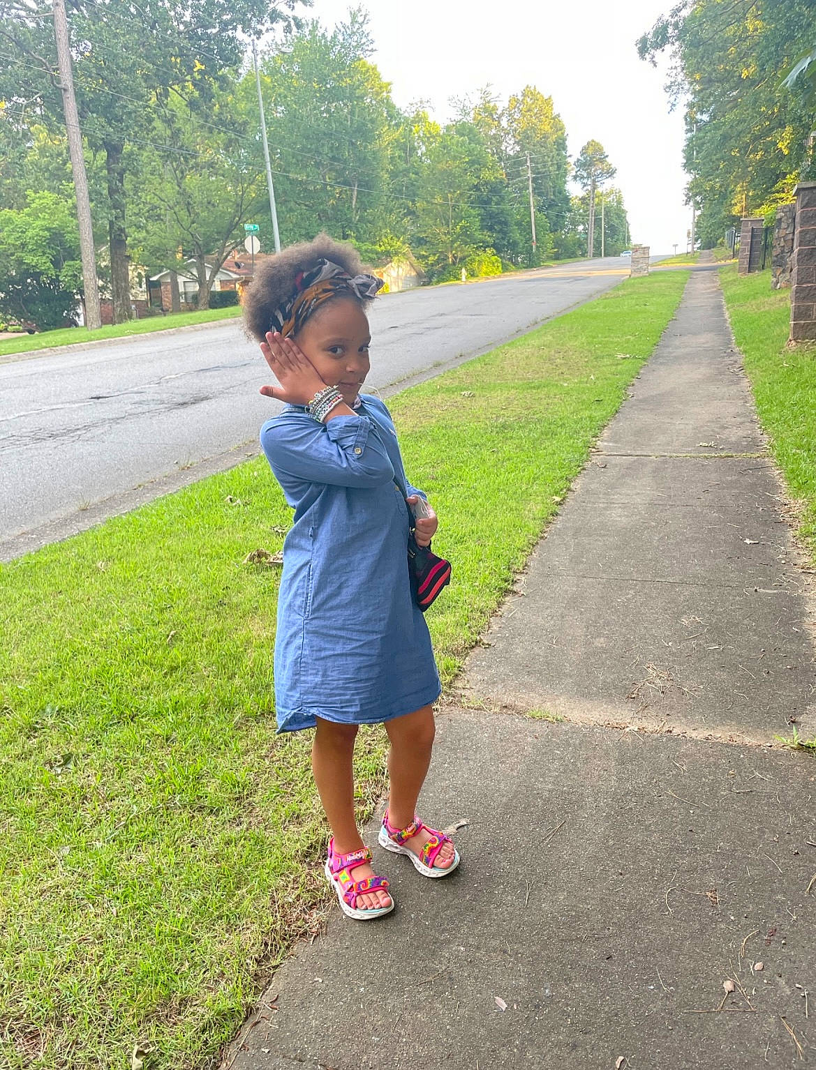 London joined the competition — help win amazing prizes! asphalt, botany, fun, grass, grassland, leaf, leisure, nature, people_in_nature, person, plant, public_space, recreation, road, road_surface, sidewalk, sky, standing, toddler, tree