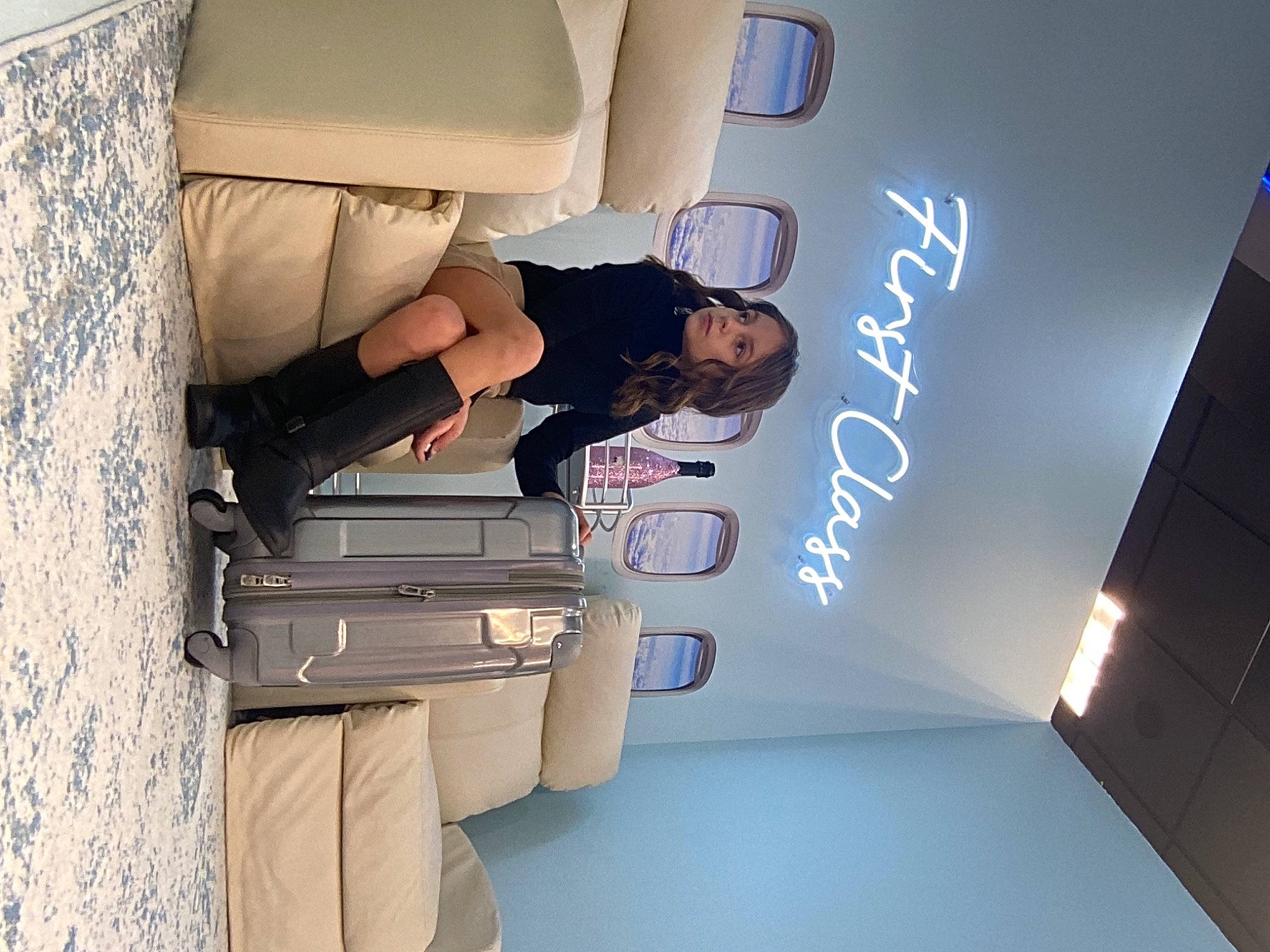 Malaya joined the competition — help win amazing prizes! automotive_design, bag, baggage, comfort, elbow, electronic_device, eyewear, font, fun, gadget, gesture, hand, job, luggage_and_bags, luxury_vehicle, machine, person, room, shoulder, waist