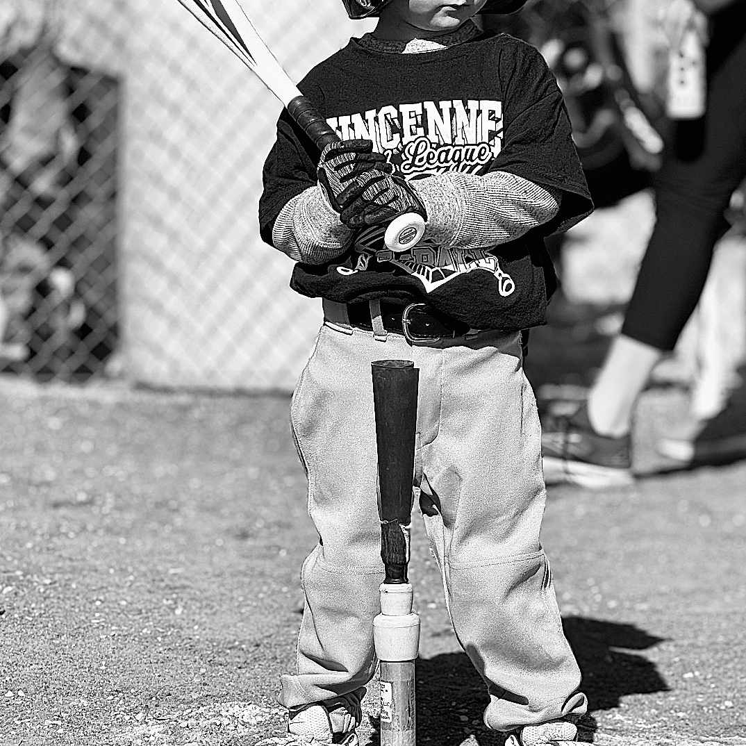 Drake is registered to the contest to win money with this photo: accessories, athlete, ballplayer, baseball, baseballbat, belt, boy, child, clothing, face, footwear, glove, helmet, male, people, person, shoe, sport, team, teamsport