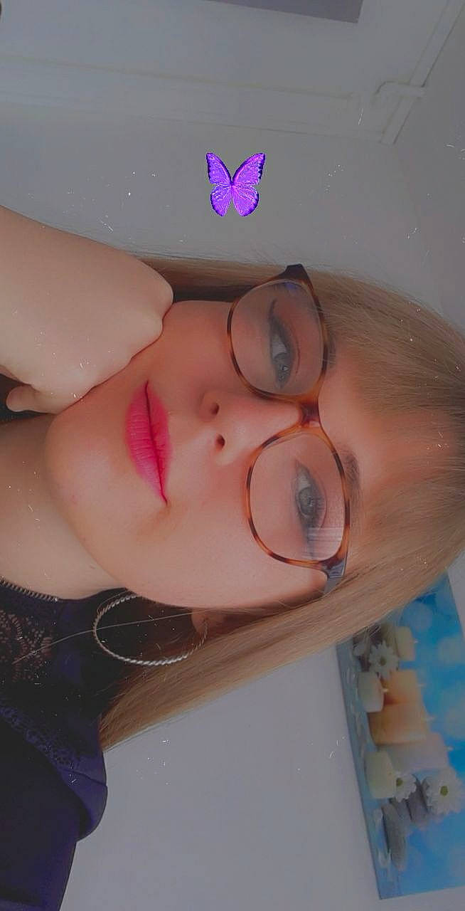 Ludivyne participe au concours pour gagner de l'argent avec cette photo : cheek, child, ear, eyelash, face, lip, mouth, neck, nose, person, pink, skin, throat