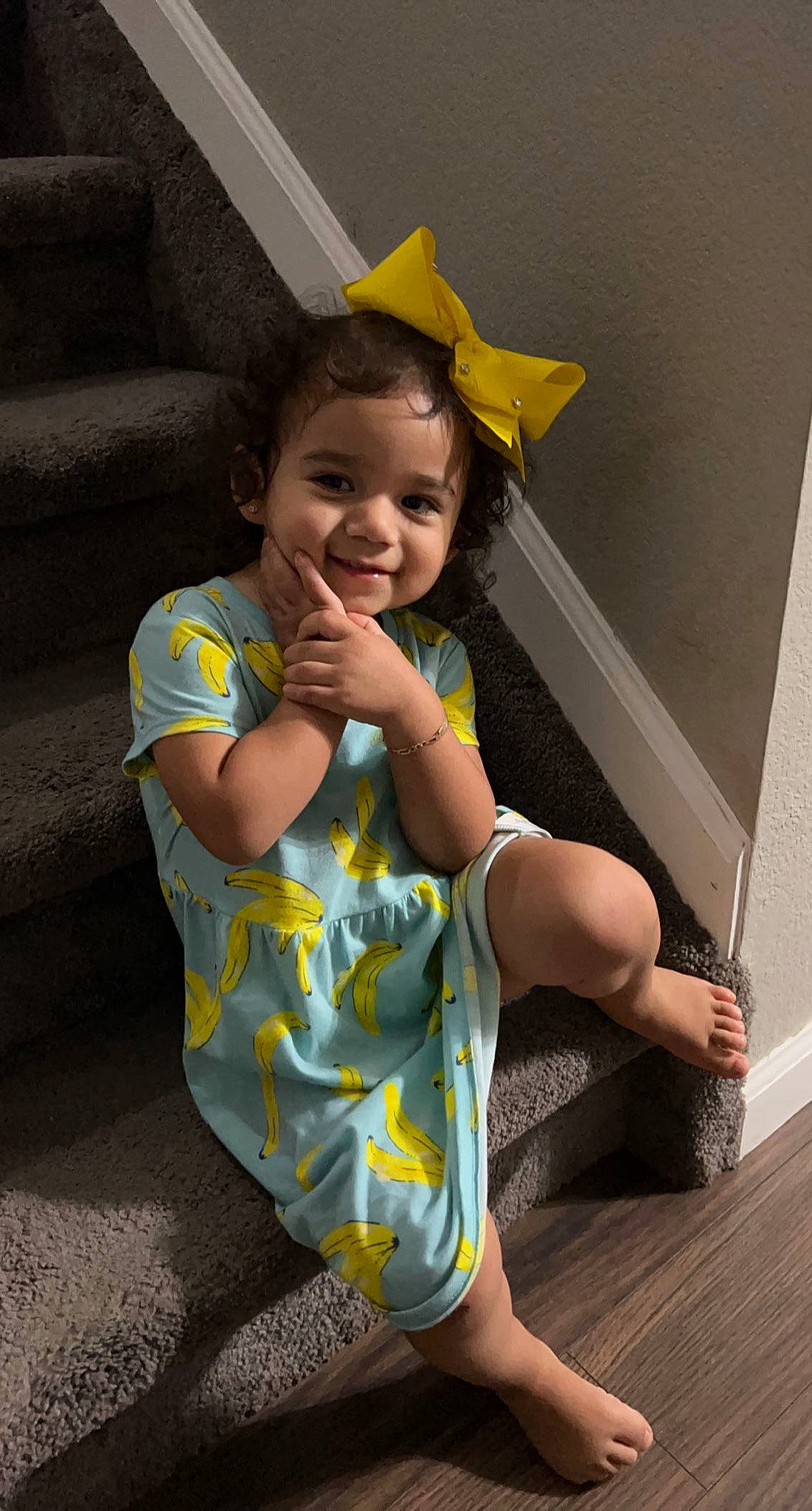 Yuliana is registered to the contest to win money with this photo: arm, baby_toddler_clothing, black_hair, dress, elbow, eye, fun, happy, human_body, human_leg, joy, knee, leisure, neck, person, sandal, skin, sleeve, smile, t_shirt