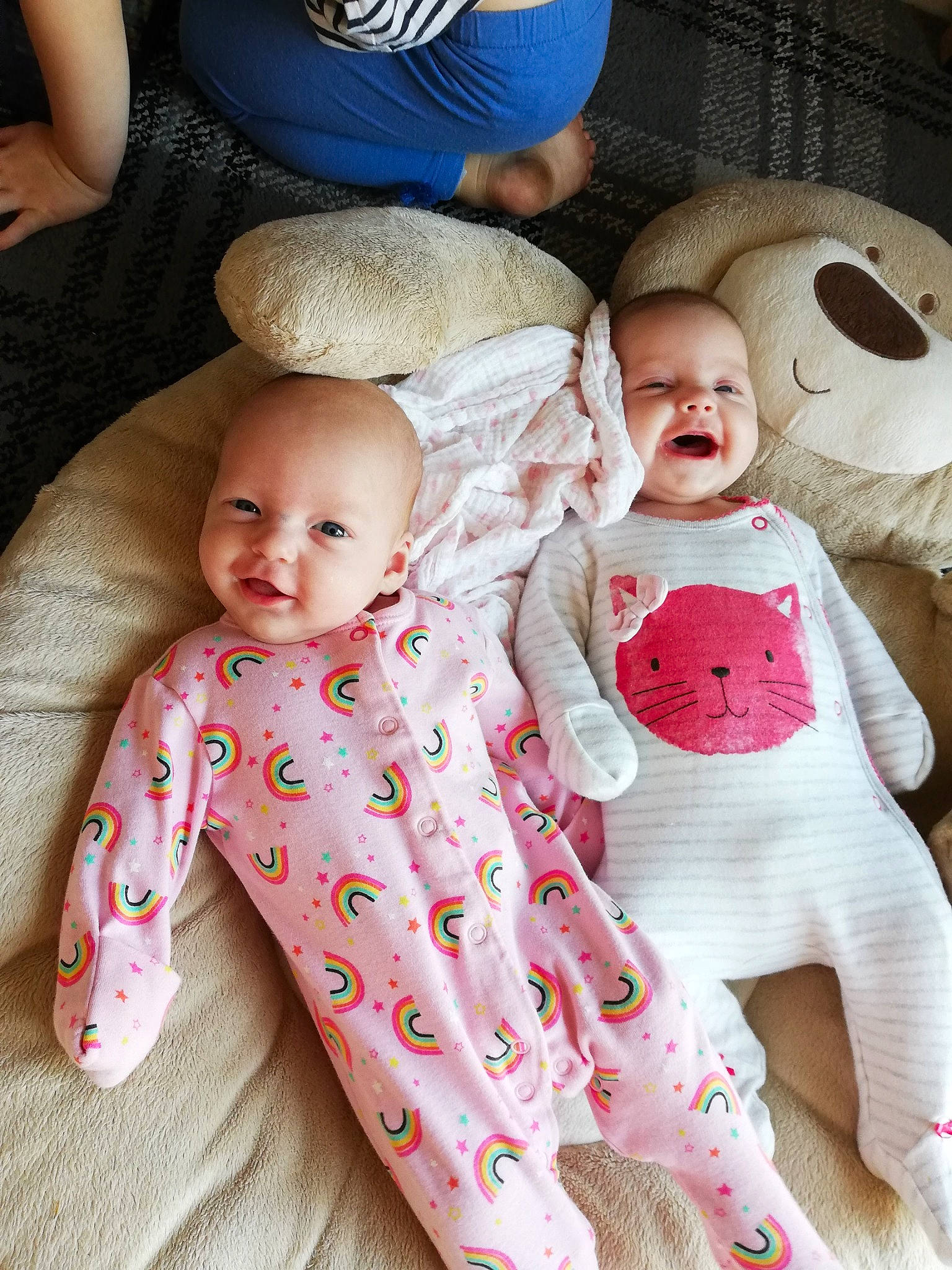 Skye And Sydney joined the competition — help win amazing prizes! baby, baby_products, baby_toddler_clothing, child, family, pattern, people, person, pink, product, sibling, skin, smile, textile, toddler
