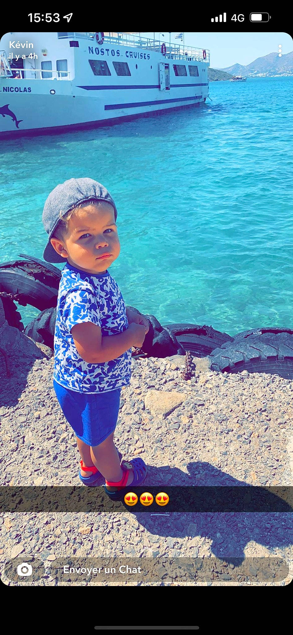 Kaïs a rejoint le concours — aidez-le/la à gagner de superbes lots ! azure, beach, blue, electric_blue, fun, happy, hat, horizon, human_leg, landscape, leisure, morning, people_in_nature, people_on_beach, person, recreation, summer, toddler, travel, water