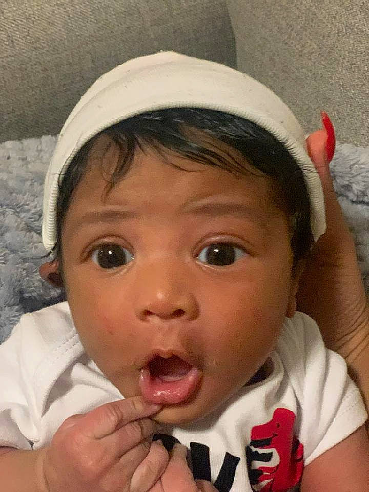 Alonzo is registered to the contest to win money with this photo: cheek, chin, clothing, ear, eye, eyebrow, eyelash, face, forehead, hair, hairstyle, hand, head, human_body, lip, mouth, nose, organ, person, skin