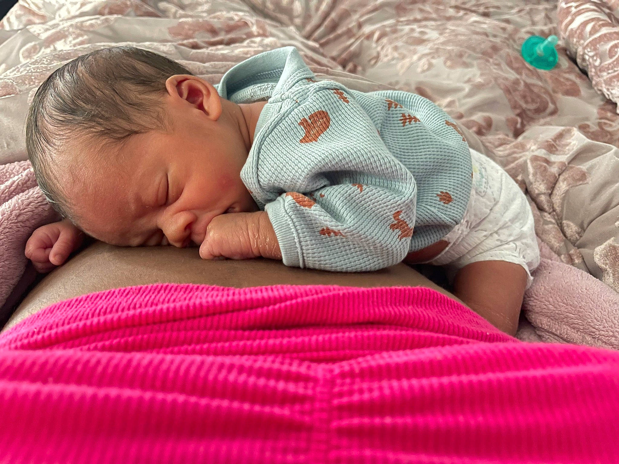 Kimiri joined the competition — help win amazing prizes! baby, baby_products, baby_sleeping, baby_toddler_clothing, bed_sheet, bedding, bedtime, child, comfort, hand, linens, magenta, nap, pattern, person, pink, sitting, skin, sleeve, textile