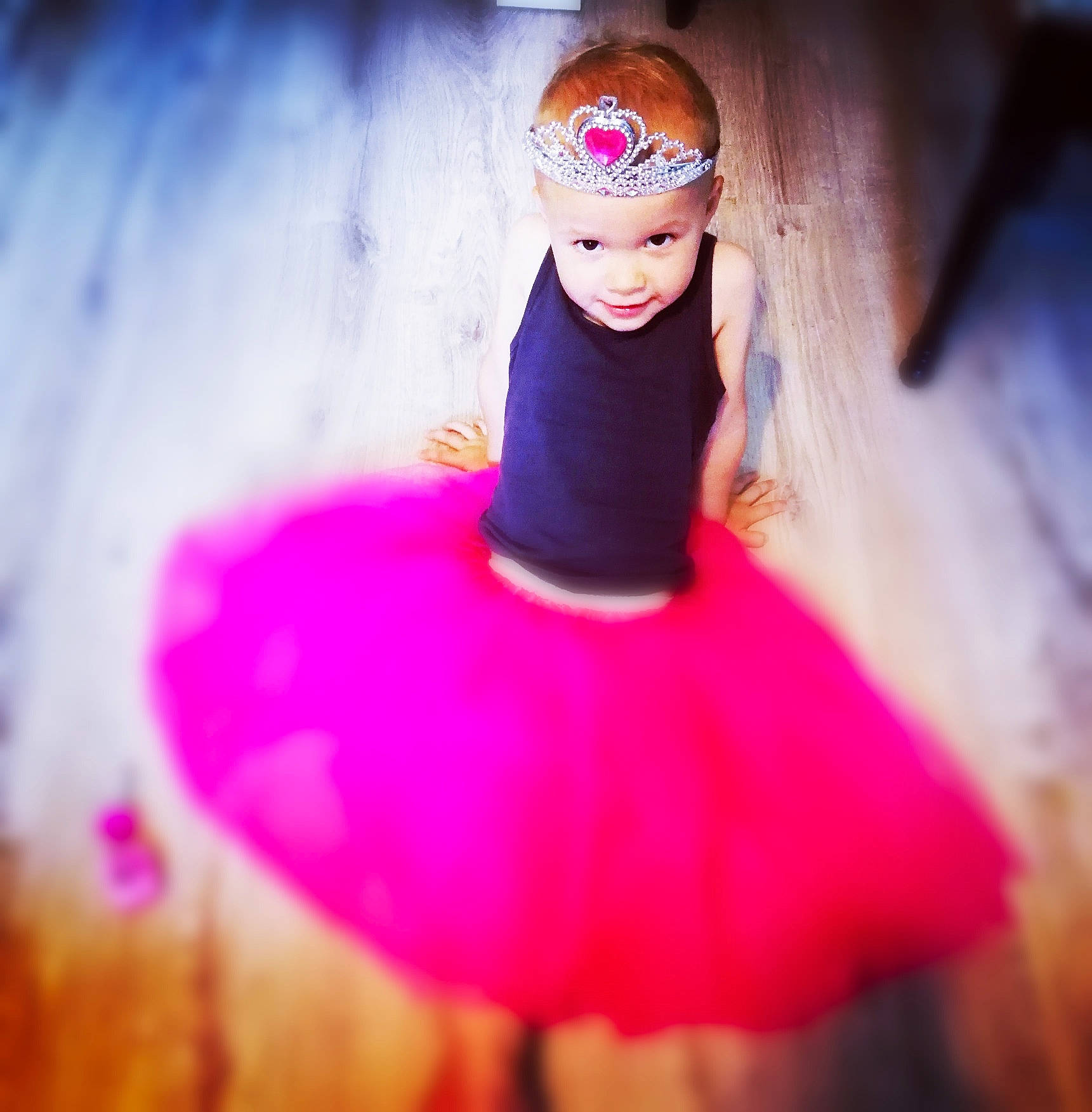 Abigaëlle participe au concours pour gagner de l'argent avec cette photo : ballet_tutu, barbie, costume, doll, dress, hair_accessory, headgear, headpiece, headwear, magenta, person, pink, purple, toy