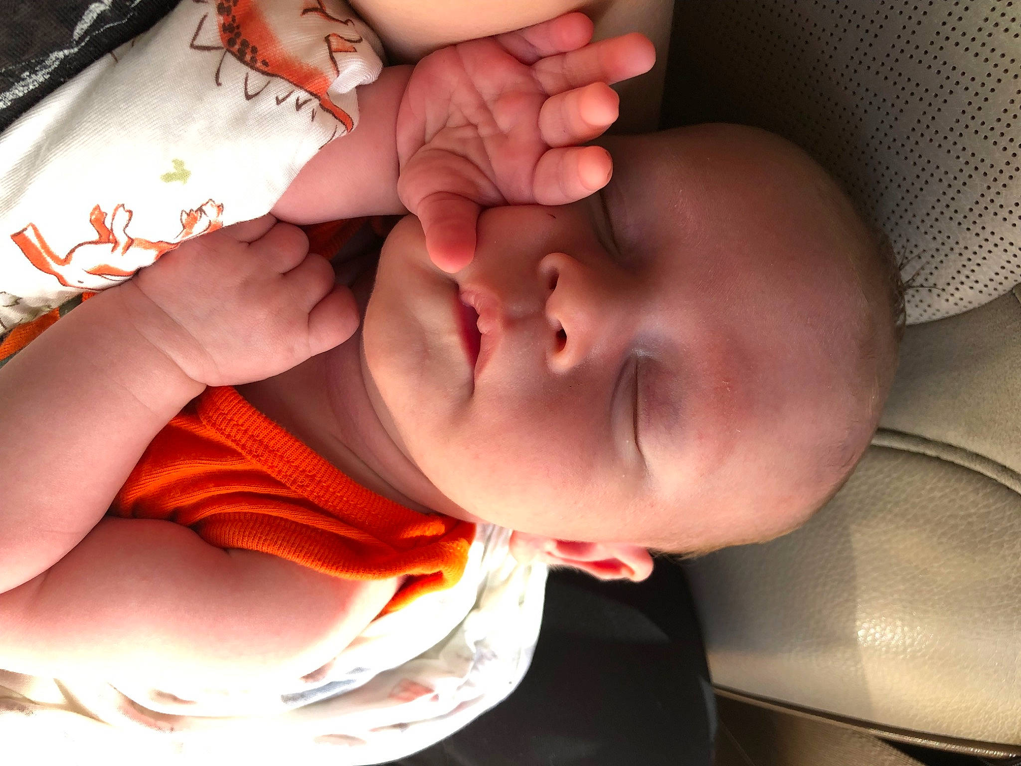 Waylon is registered to the contest to win money with this photo: arm, baby, beauty, cheek, child, close_up, ear, eyelash, finger, gesture, hand, lip, mouth, muscle, nail, neck, nose, person, skin, thumb