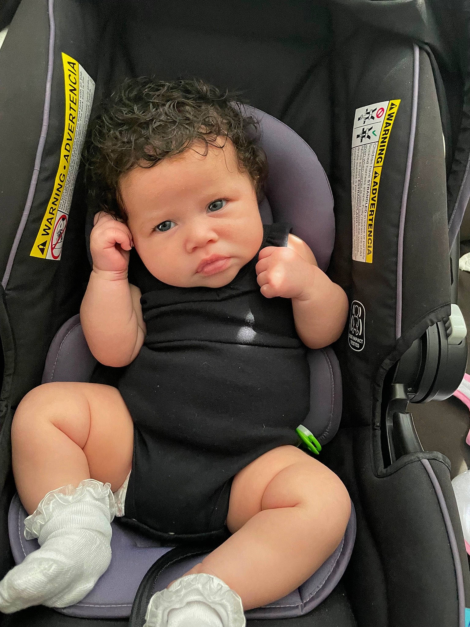 Elayah is registered to the contest to win money with this photo: arm, auto_part, baby, baby_products, baby_toddler_clothing, car_seat, child, comfort, event, fun, human_leg, knee, lap, person, product, sitting, thigh, thumb, toddler, wheel