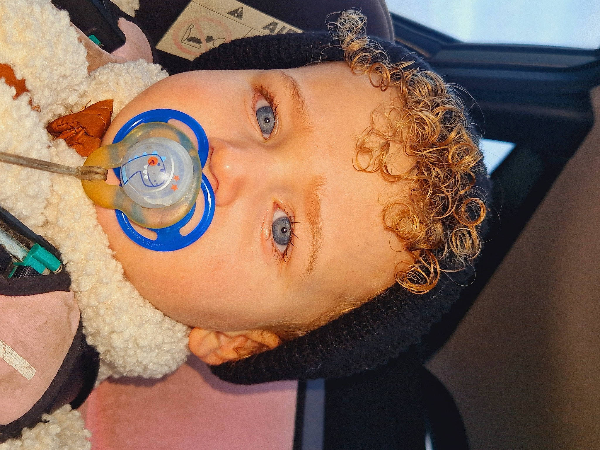 Jules a rejoint le concours — aidez-le/la à gagner de superbes lots ! azure, cheek, child, chin, ear, electric_blue, eye, eyebrow, eyelash, face, fun, happy, head, headgear, iris, lip, mouth, nose, person, skin