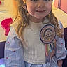 Paloma participe au concours pour gagner de l'argent avec cette photo : accessory, birthday, celebration, child, clothing, cute, fashion, girl, happy, headband, indoor, jeans, lights, long_hair, mirror, person, portrait, smile, sweater, vanity