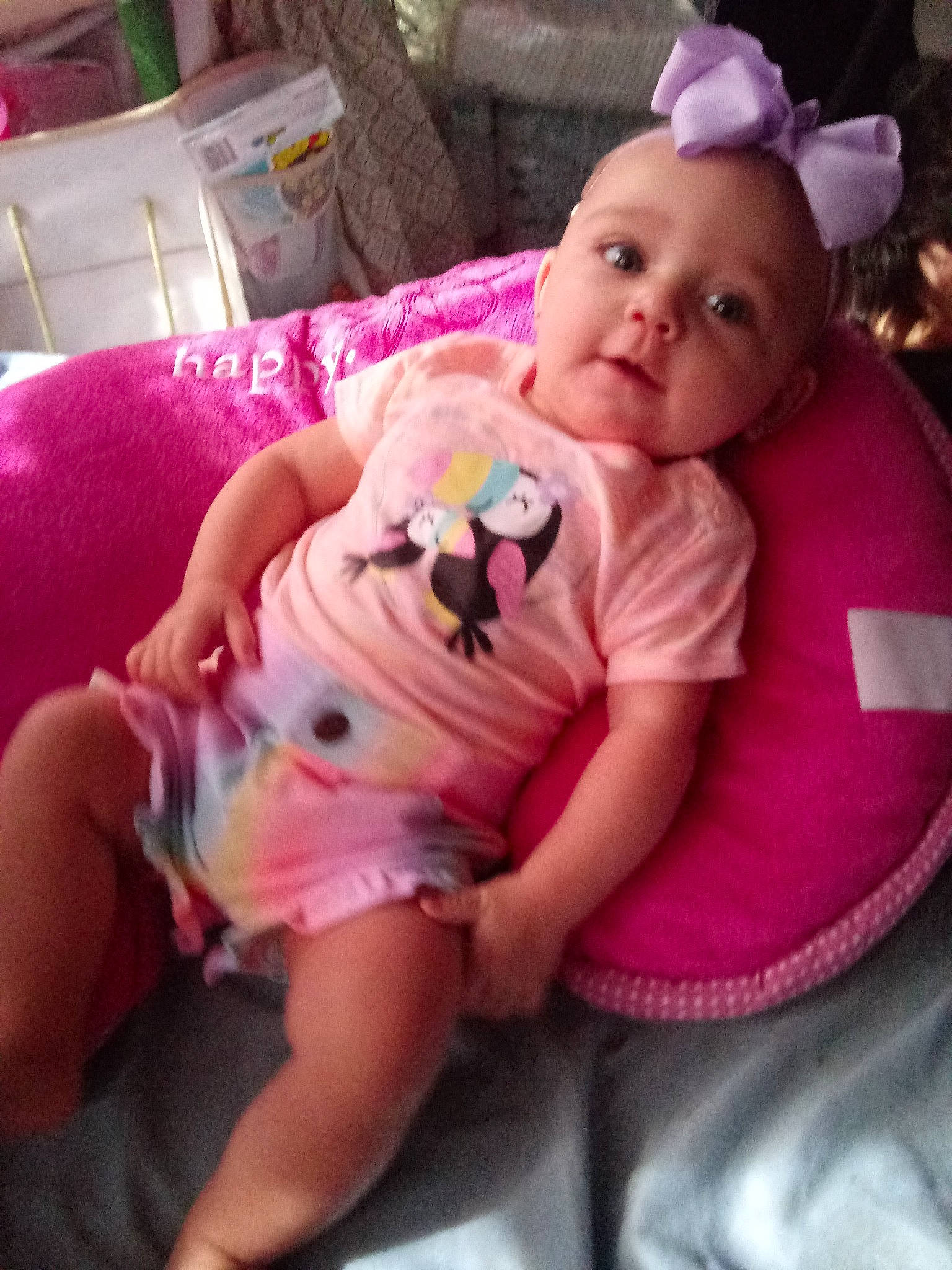 Ravyn is registered to the contest to win money with this photo: baby, baby_products, birth, car_seat, cheek, child, mouth, person, pink, product, skin, toddler