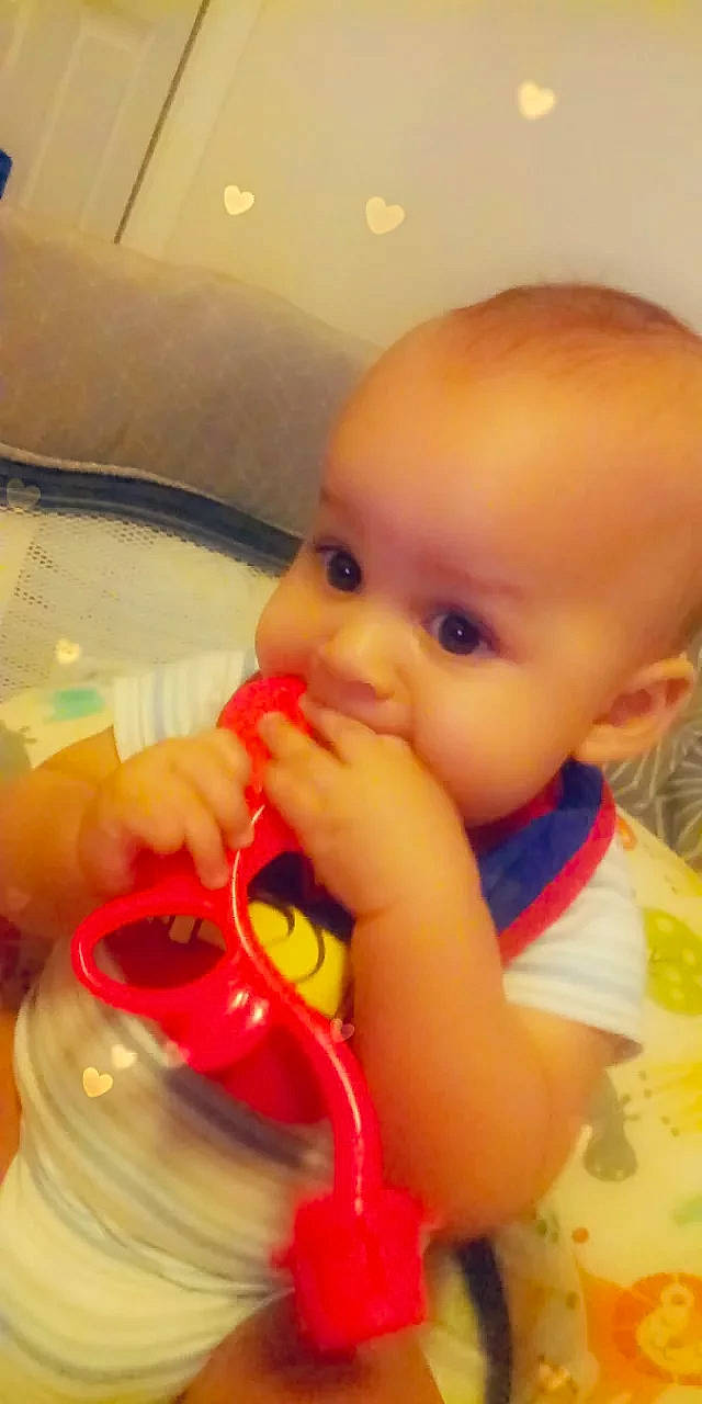 Cason is registered to the contest to win money with this photo: baby, baby_bottle, baby_food, baby_products, child, eating, joy, mouth, nose, person, play, product, skin, toddler