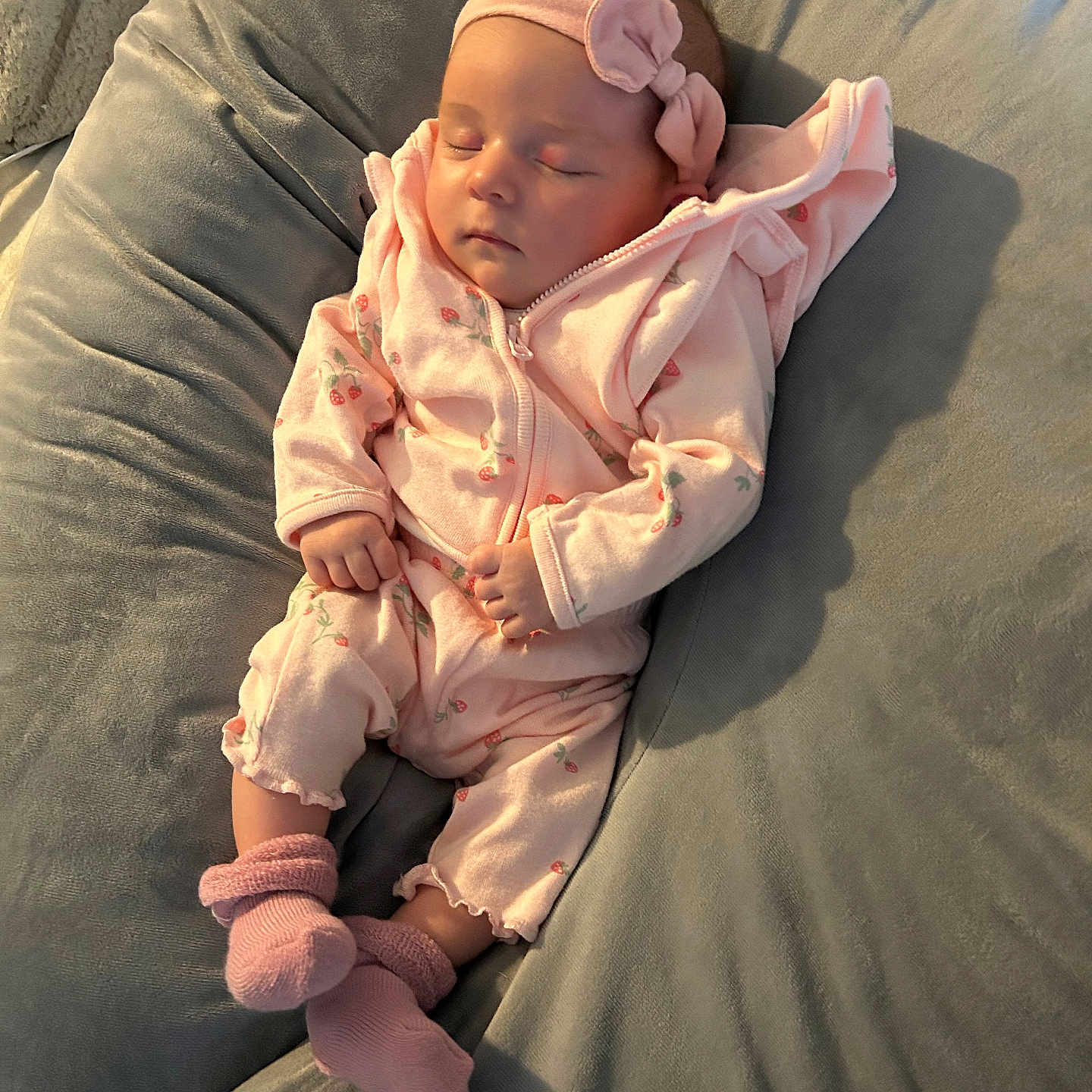 Eri is registered to the contest to win money with this photo: baby, blanket, clothing, cushion, face, furniture, happy, hat, head, homedecor, hosiery, newborn, pants, person, photography, portrait, sitting, sleeping, smile, sock