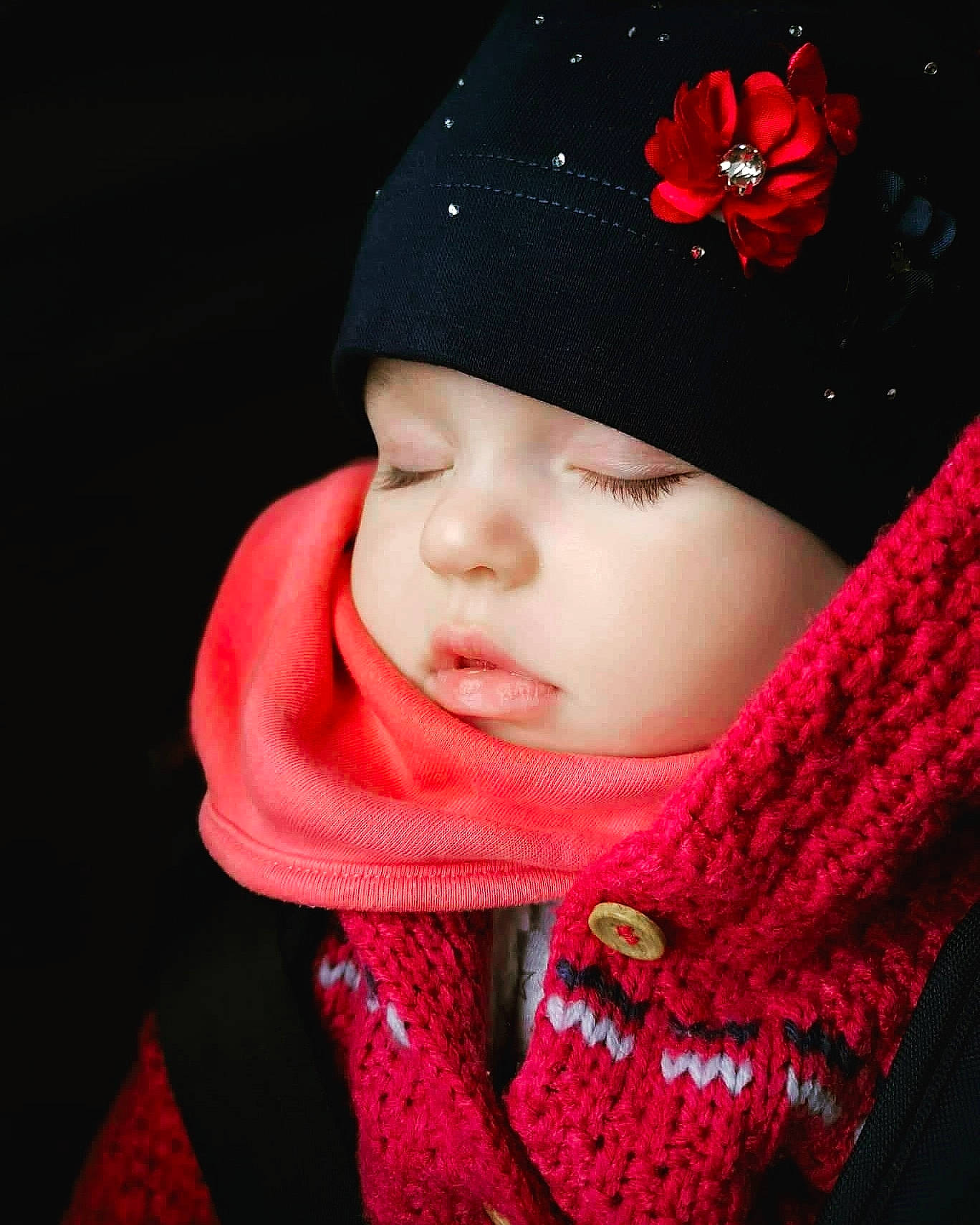 Paulina is registered to the contest to win money with this photo: baby, beanie, beauty, bonnet, cap, cheek, child, child_model, clothing, crochet, headgear, knit_cap, knitting, lip, nose, person, photography, pink, red, toddler