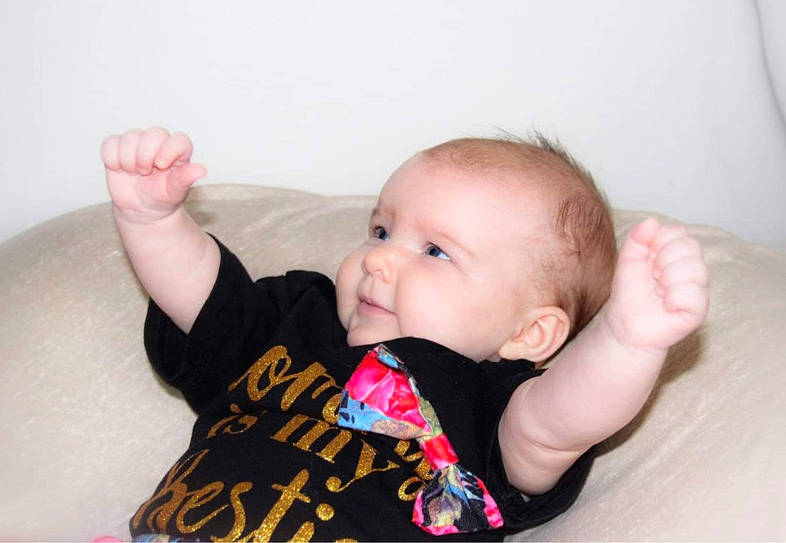 Adrian is registered to the contest to win money with this photo: baby, baby_grabbing_for_something, baby_products, baby_toddler_clothing, bathtub, child, comfort, finger, fluid, foot, linens, mammal, nail, person, skin, thumb, toddler, toe