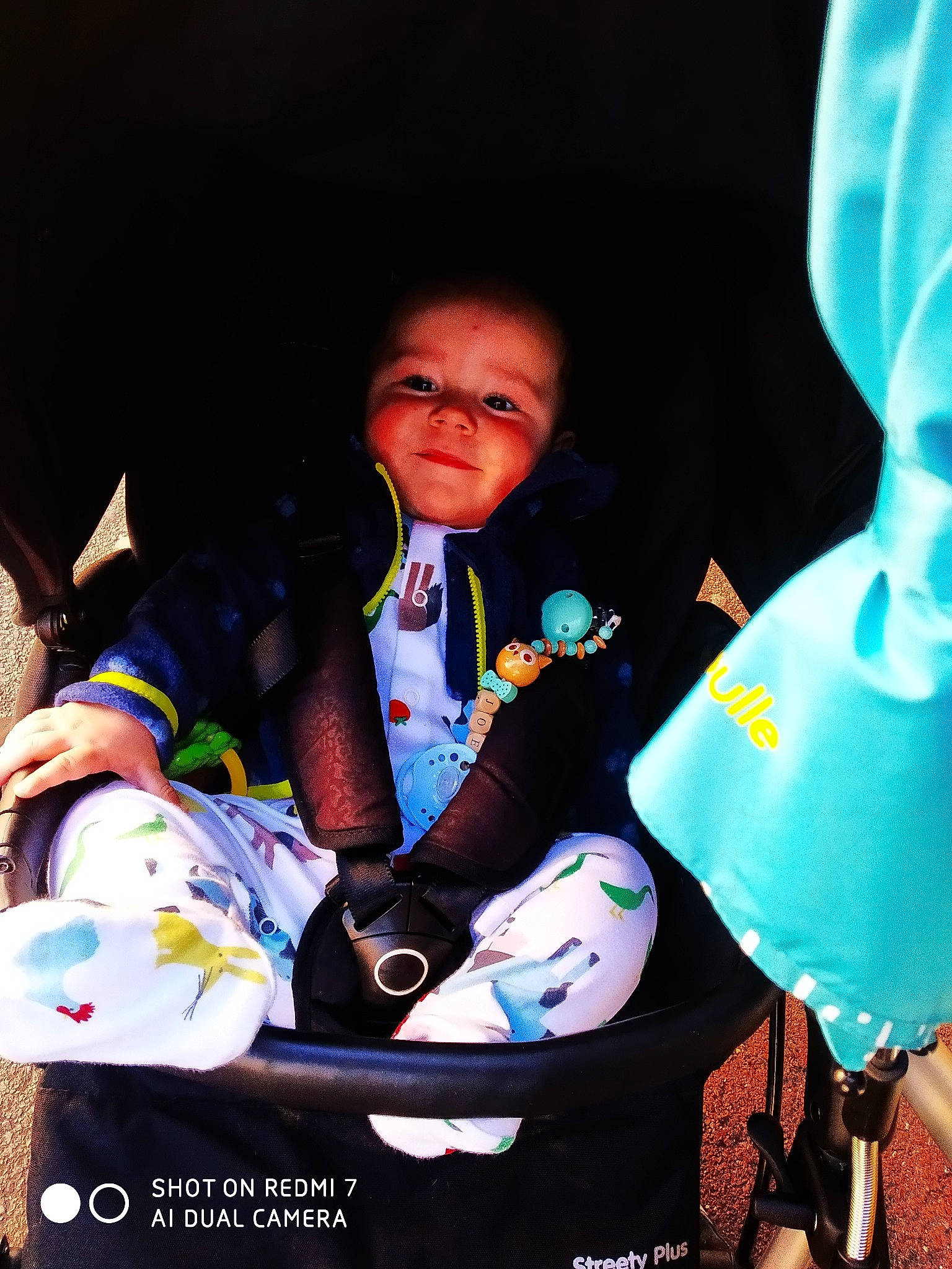 Joey participe au concours pour gagner de l'argent avec cette photo : baby_products, child, costume, event, fun, happy, person, recreation, sitting, tie, toddler, tradition, uniform