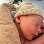 Siméo participe au concours pour gagner de l'argent avec cette photo : newborn, baby, sleeping, hat, blanket, cozy, peaceful, infant, skin, face, hand, indoors, soft_light, closeup, portrait, cute, resting, warm, child, tiny