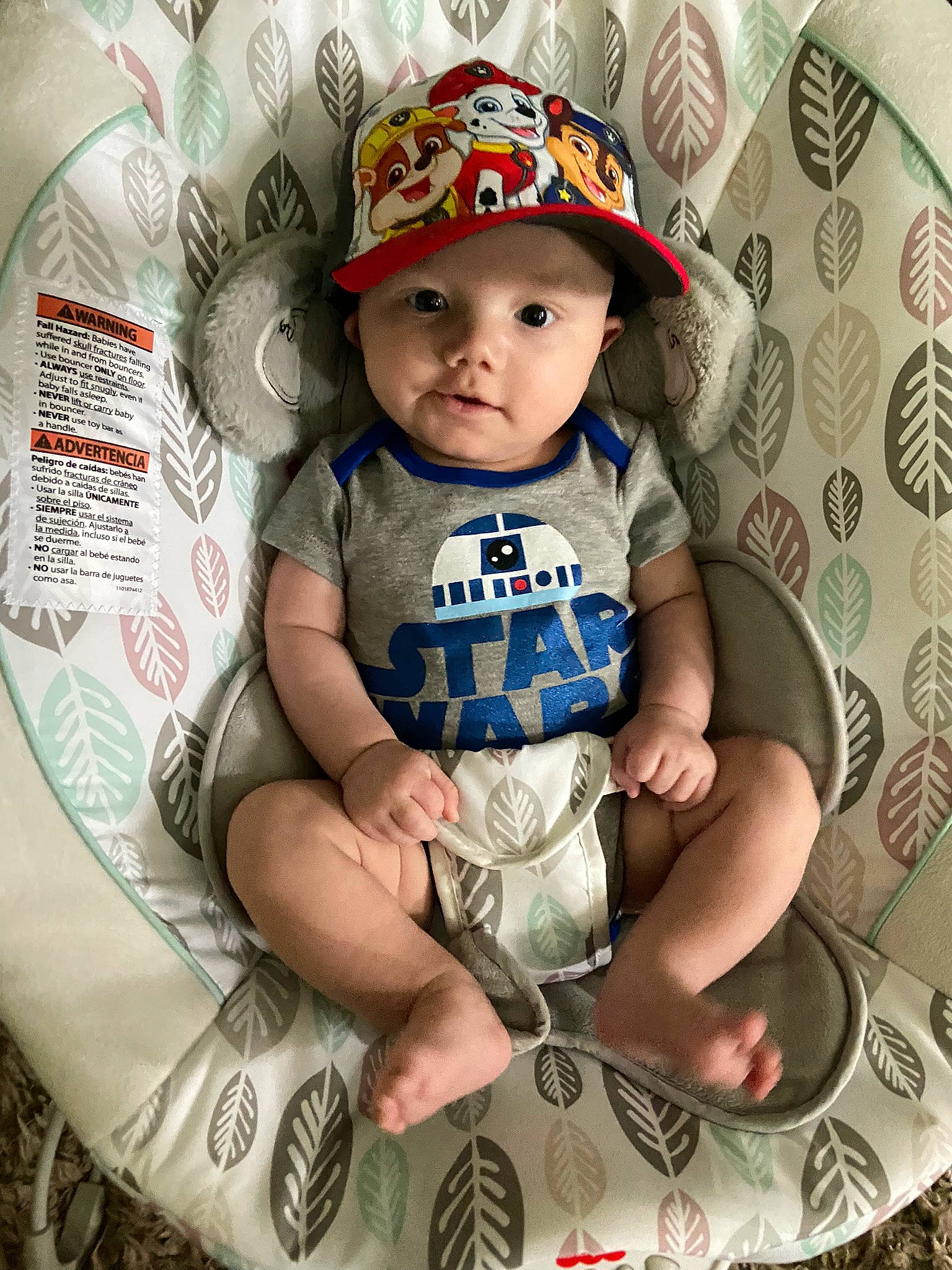 Koen is registered to the contest to win money with this photo: baby, baby_toddler_clothing, baseball_cap, cap, cheek, child, costume_hat, eye, fashion_accessory, happy, hat, headgear, headwear, pattern, person, personal_protective_equipment, product, skin, sleeve, sun_hat